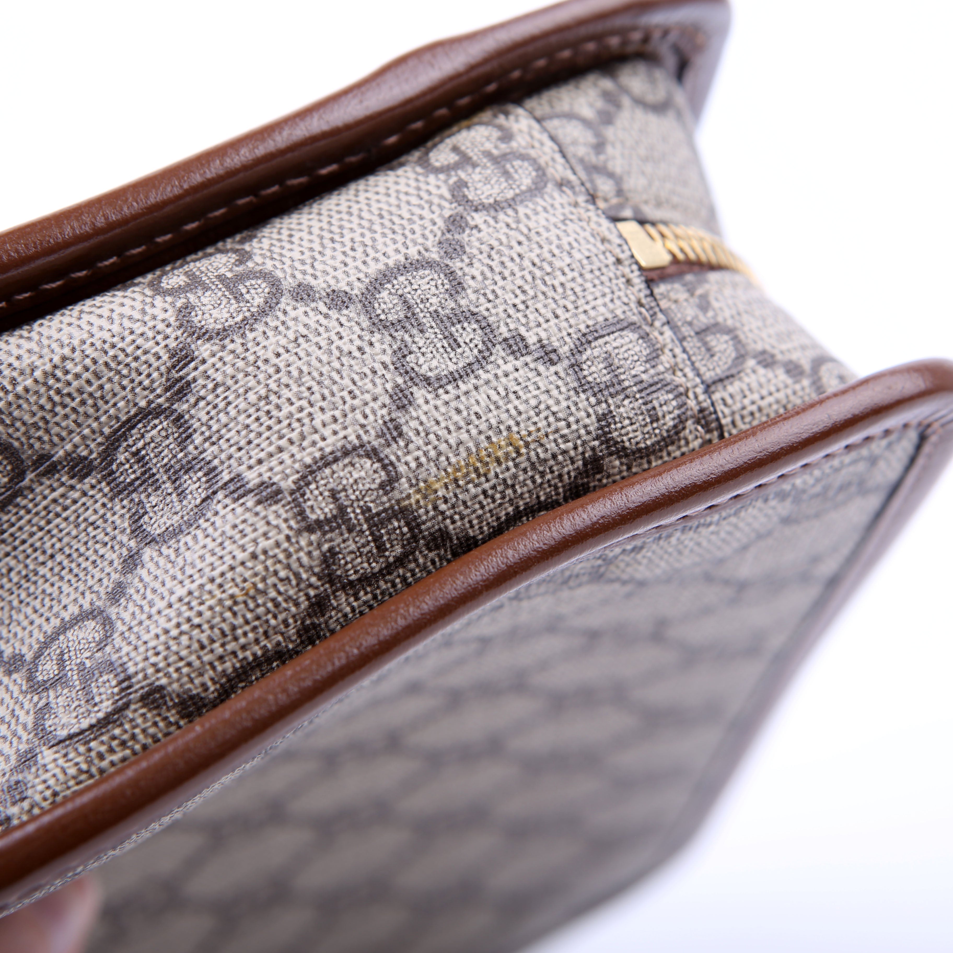 Gucci 625764 GG Supreme Travel Pouch Brown