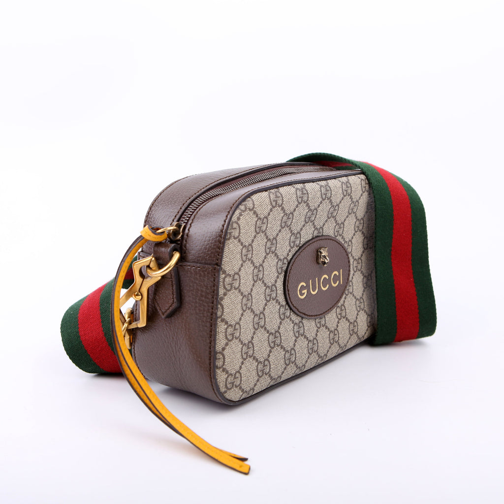 476466 GG Supreme Messenger Bag