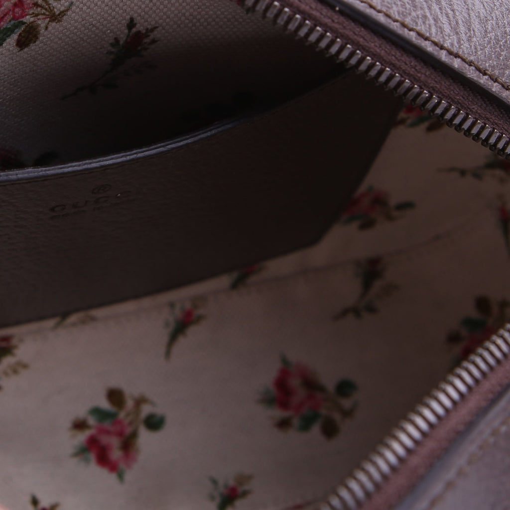 476466 GG Supreme Messenger Bag