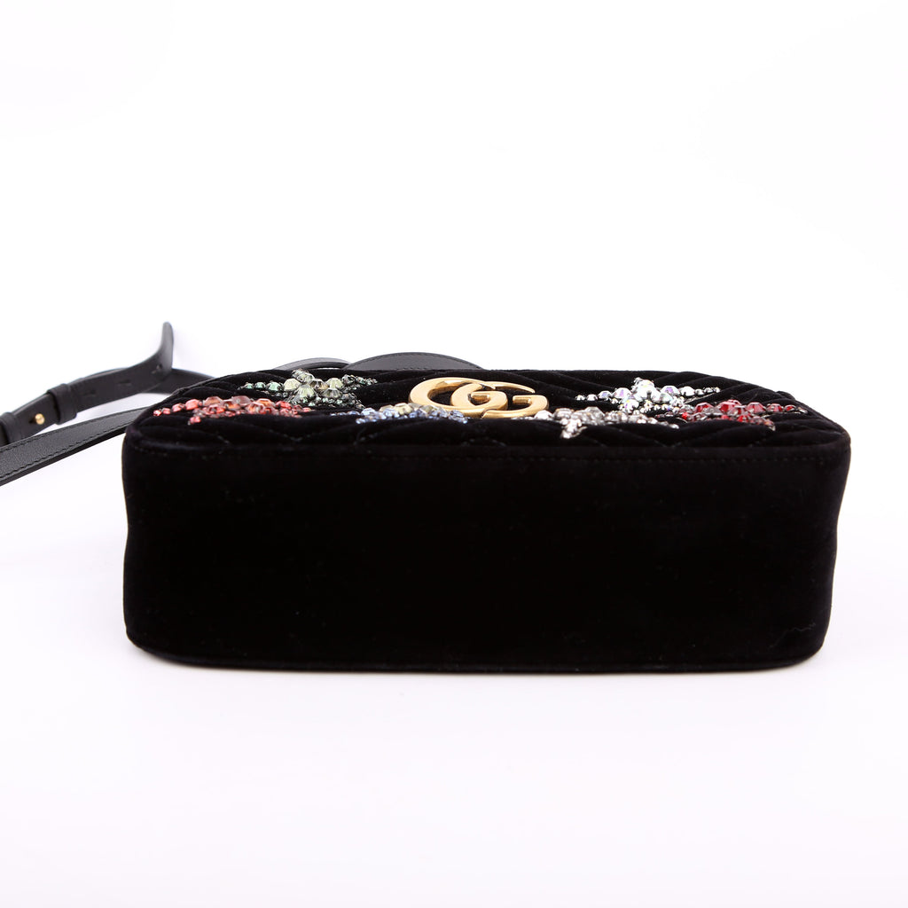 447632 Marmont Small Velvet Camera Black