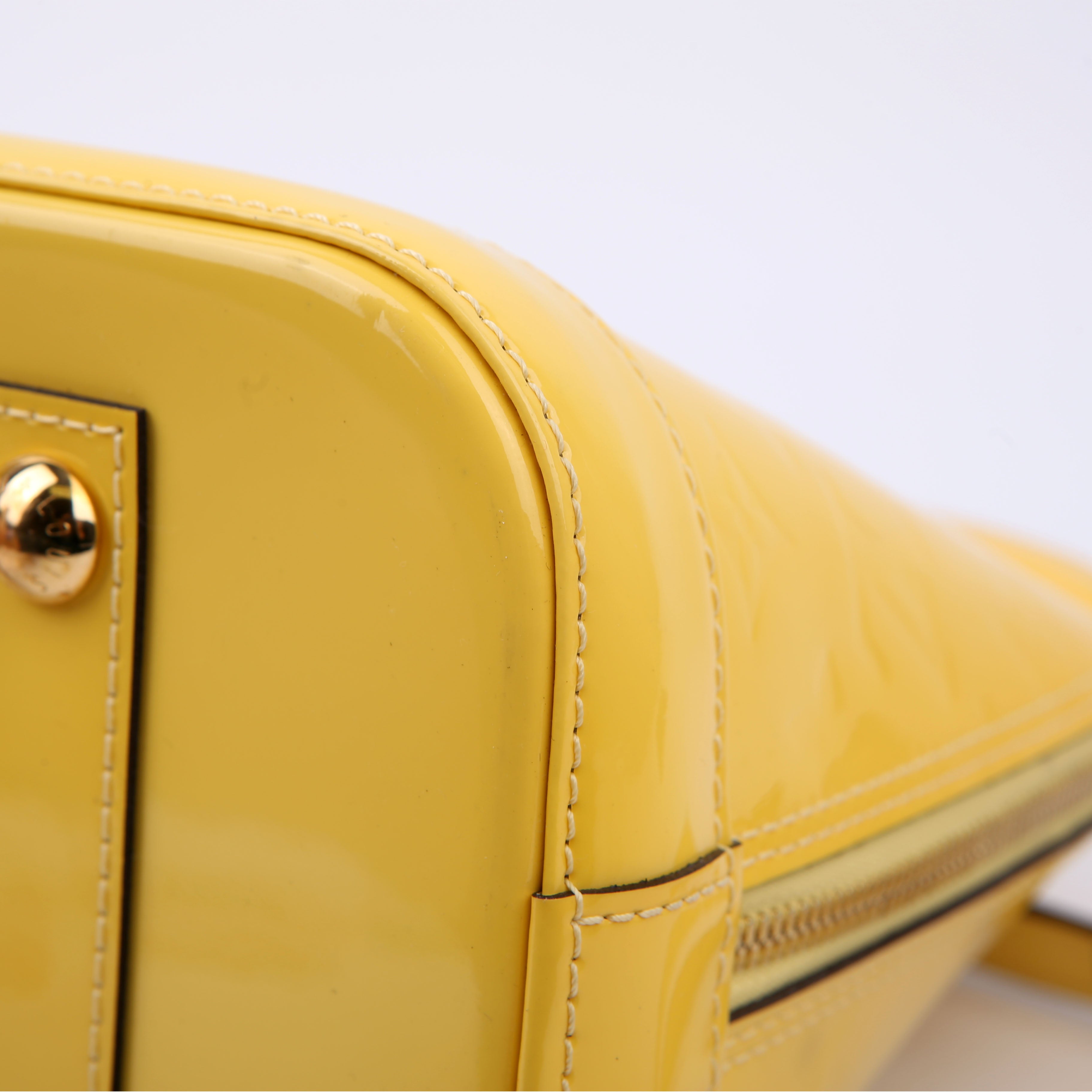 Alma PM with Strap Vernis Yellow