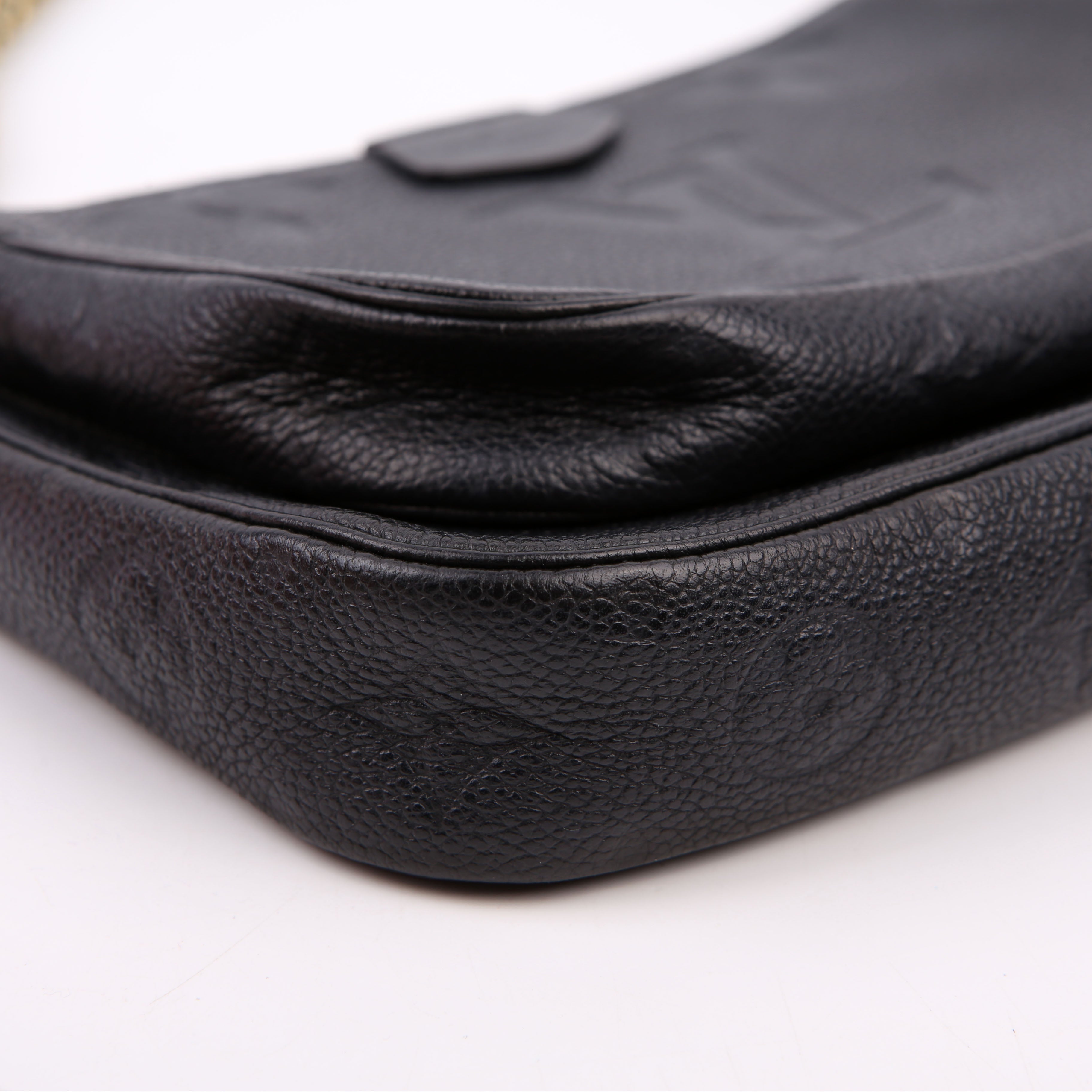 Multi Pochette Empreinte Black