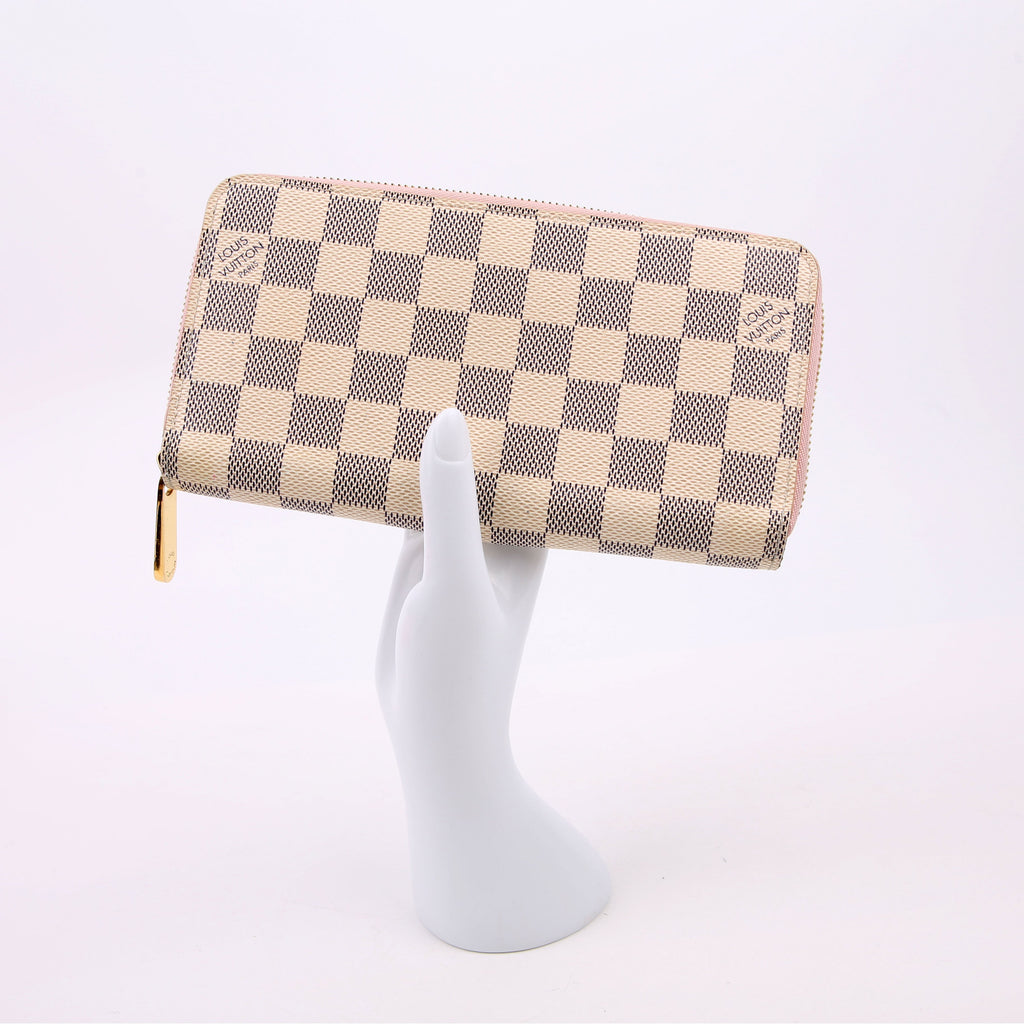 Zippy Wallet Damier Azur Pink