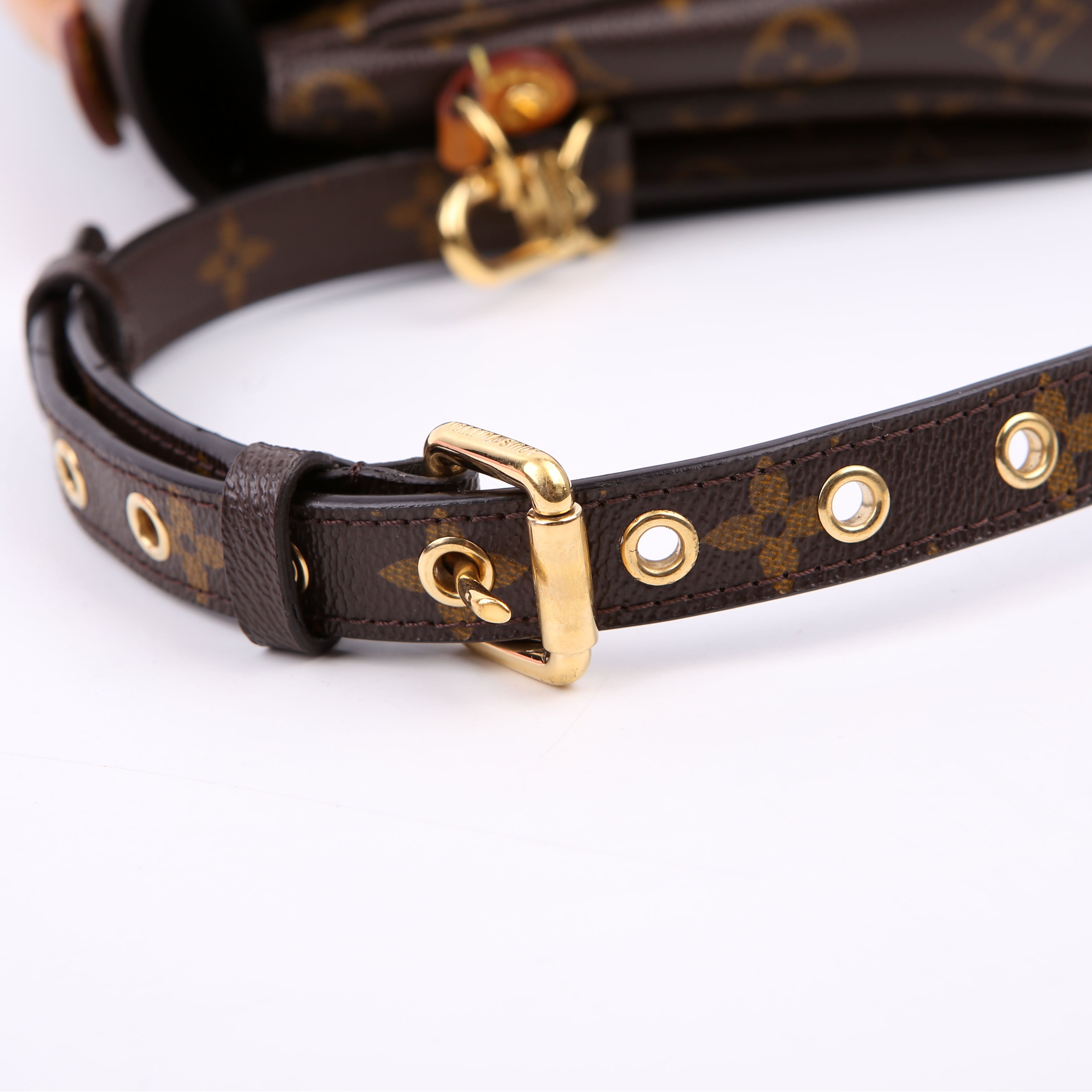 Pochette Metis Monogram