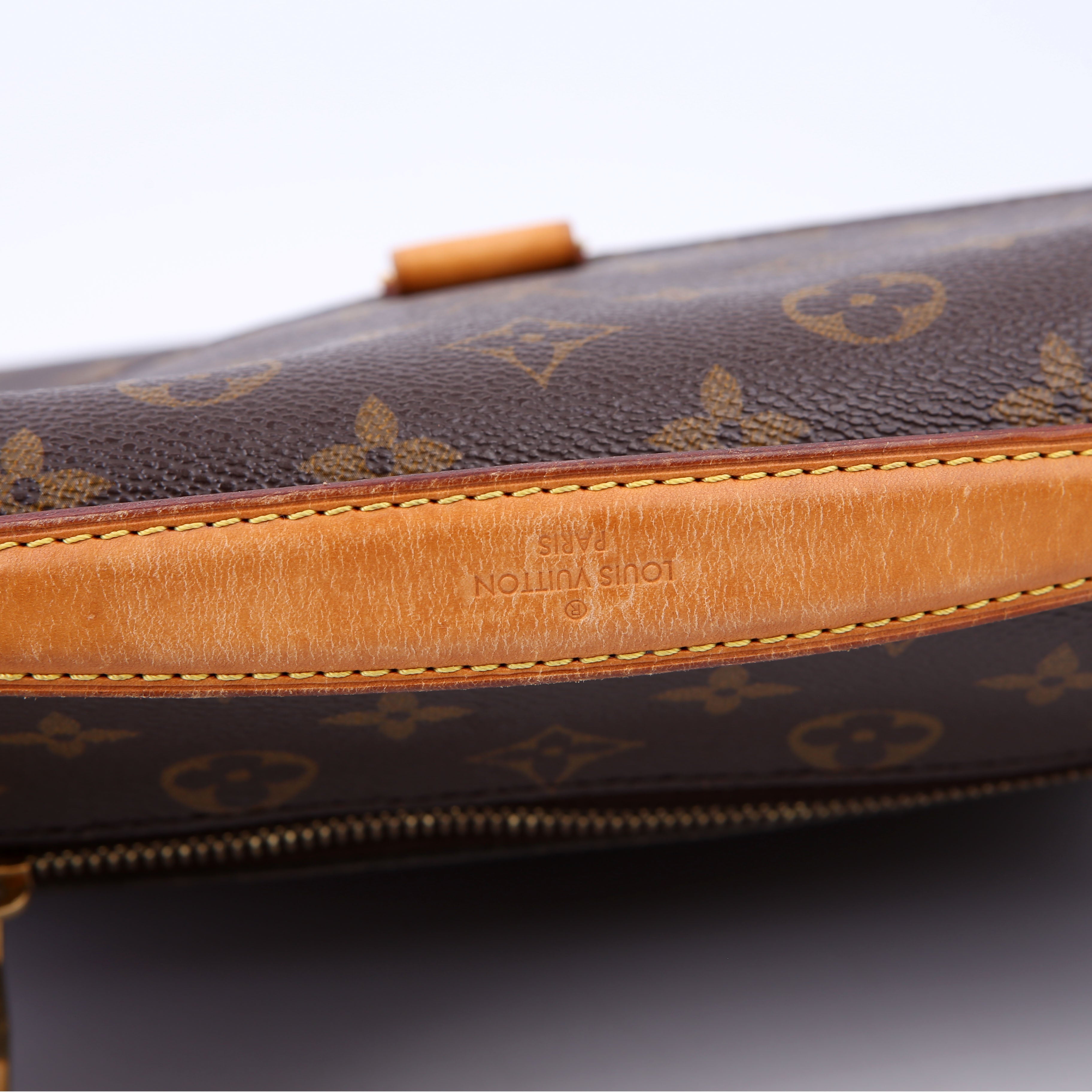 Pochette Metis Monogram