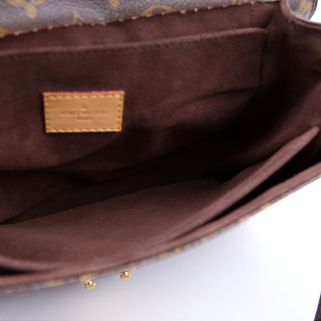 Pochette Metis Monogram