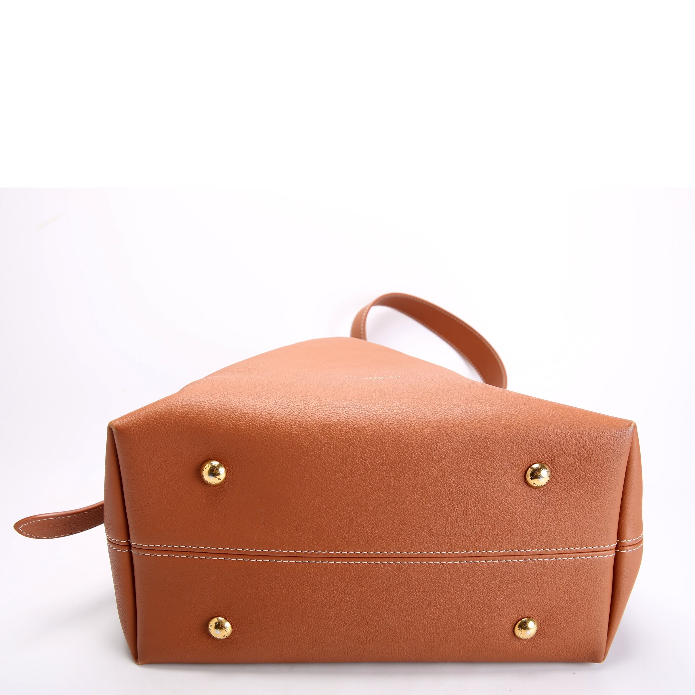 Low Key Hobo MM Calfskin Brown