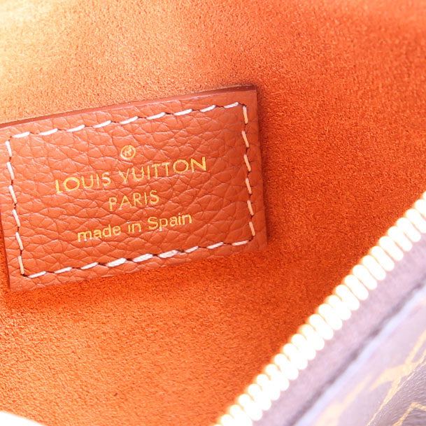 Low Key Hobo MM Calfskin Brown