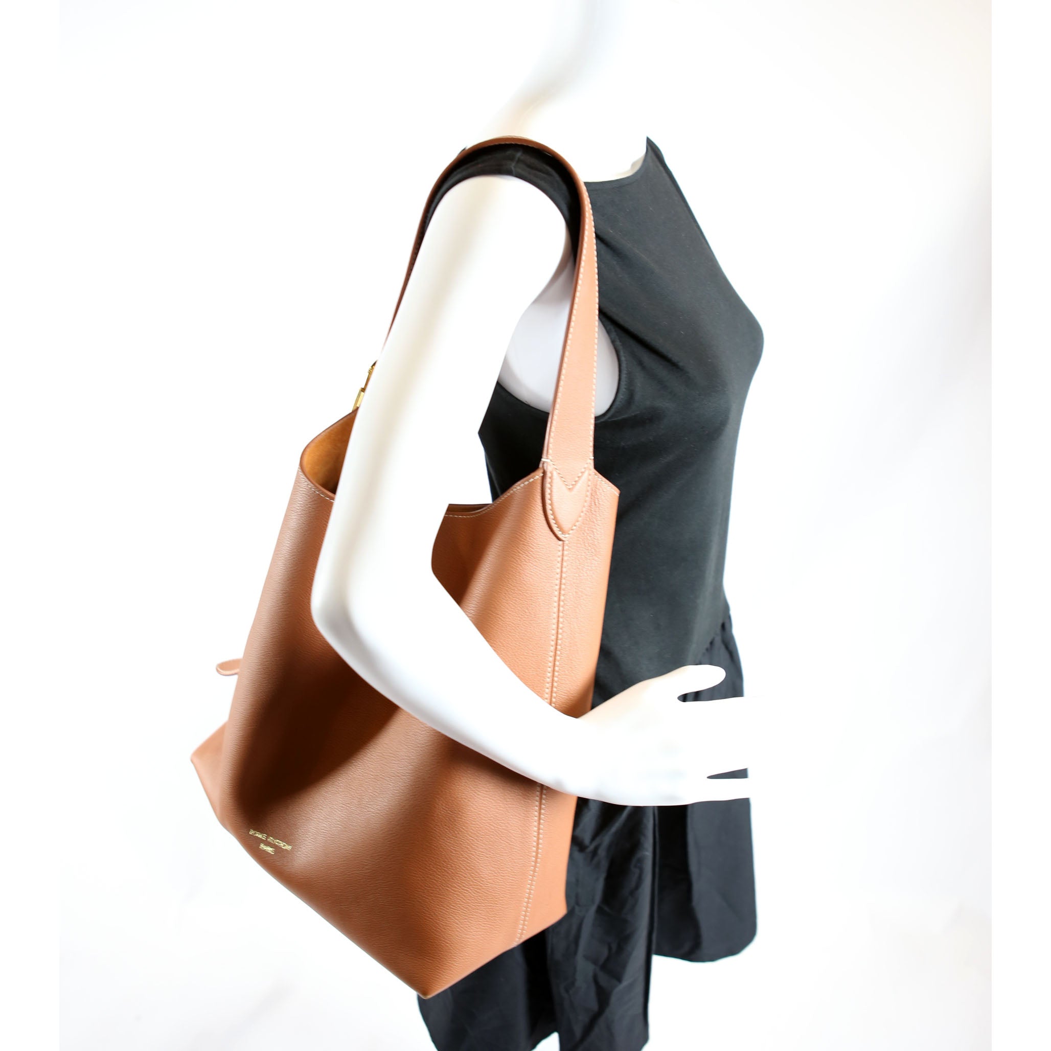 Low Key Hobo MM Calfskin Brown