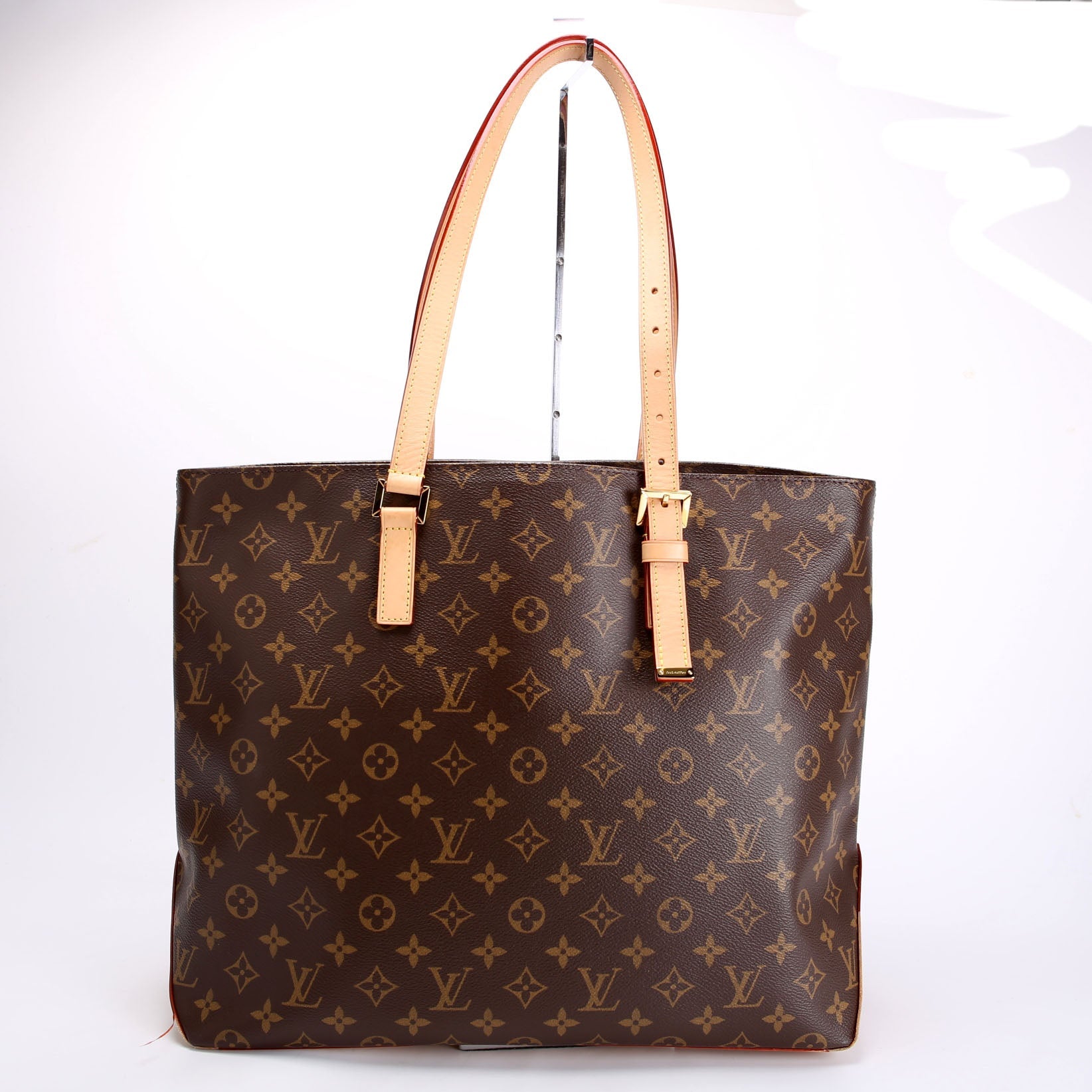 Mezzo NV Monogram