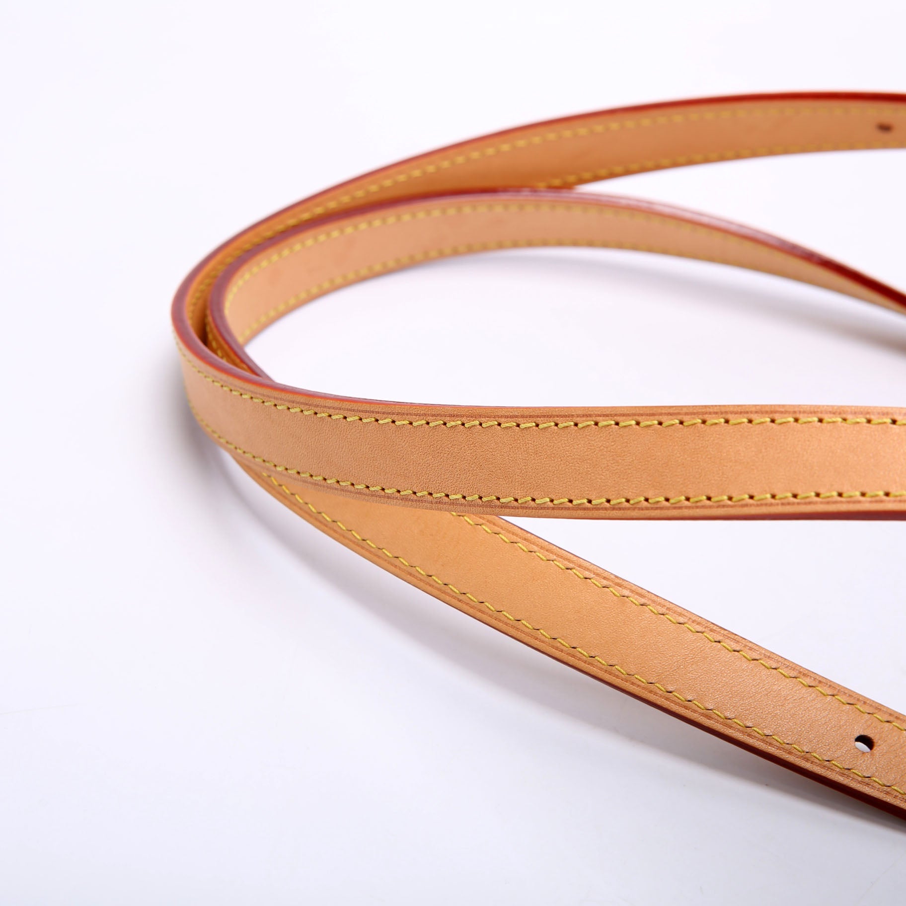 Mezzo NV Monogram