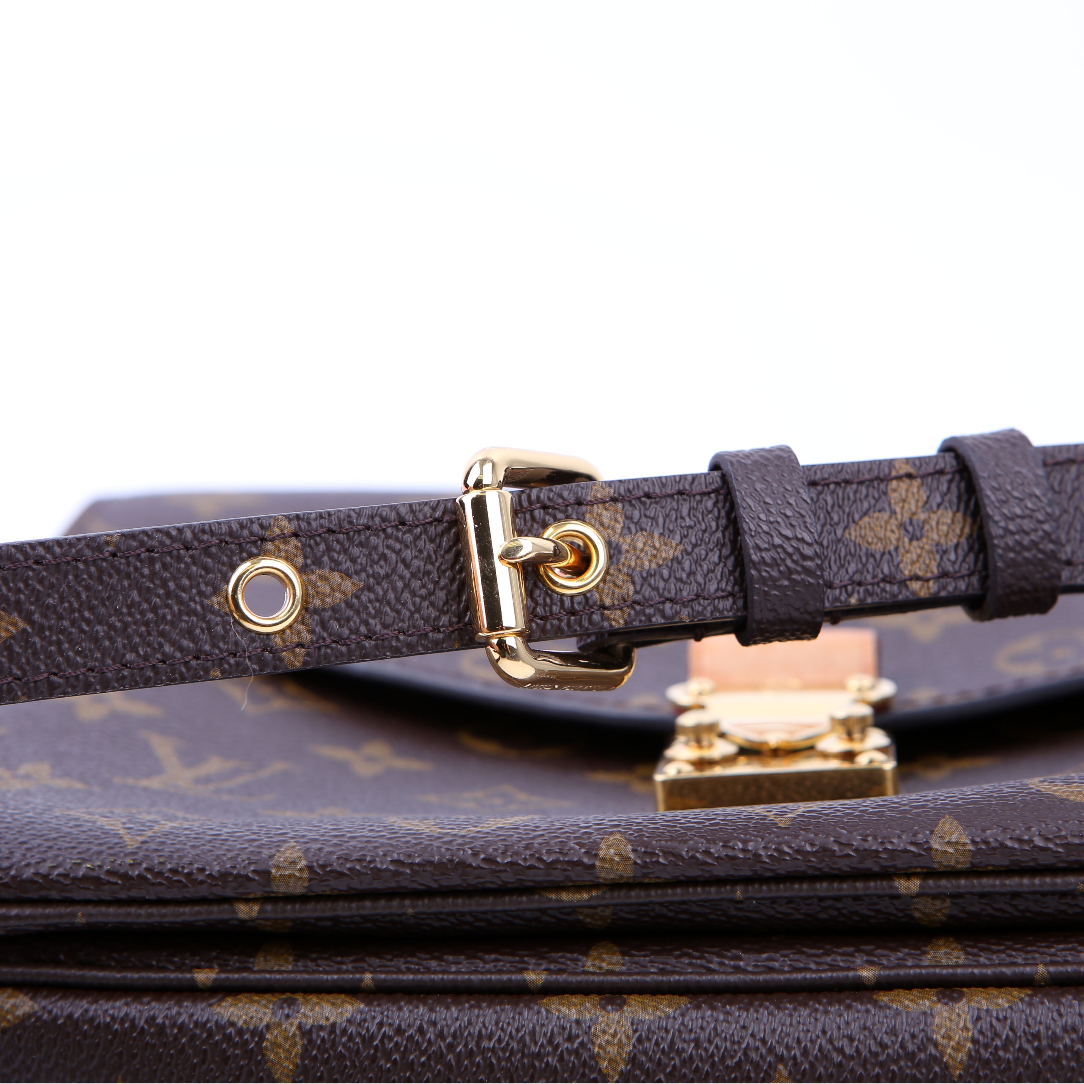 Pochette Metis Monogram
