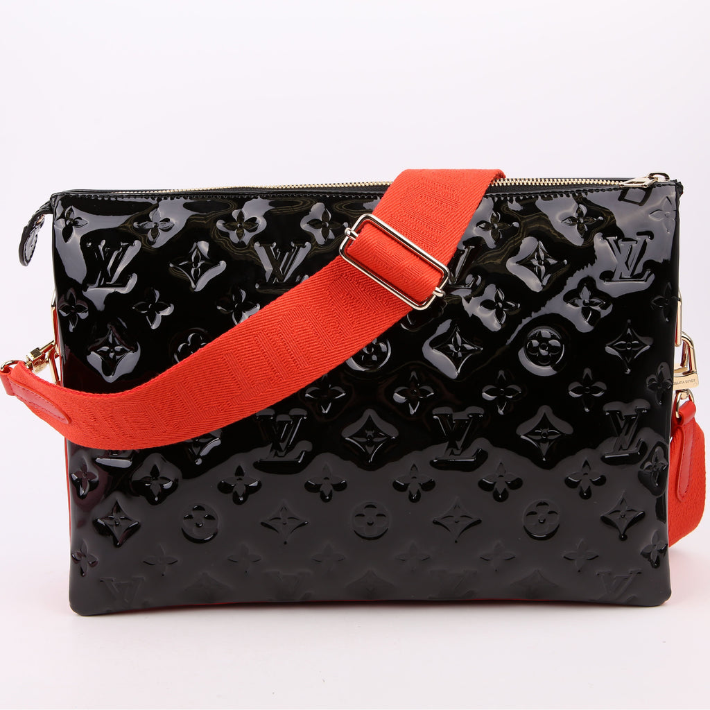Coussin MM NV Embossed Patent Black