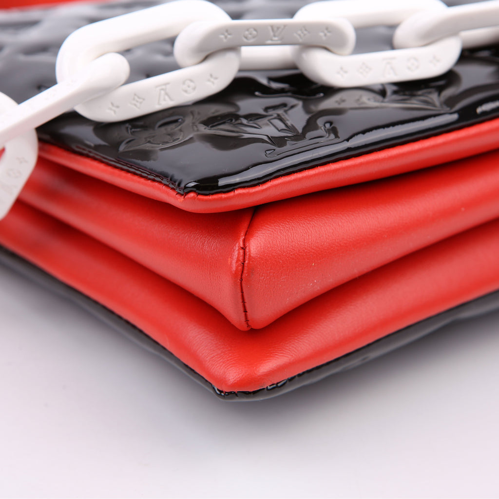 Coussin MM NV Embossed Patent Black