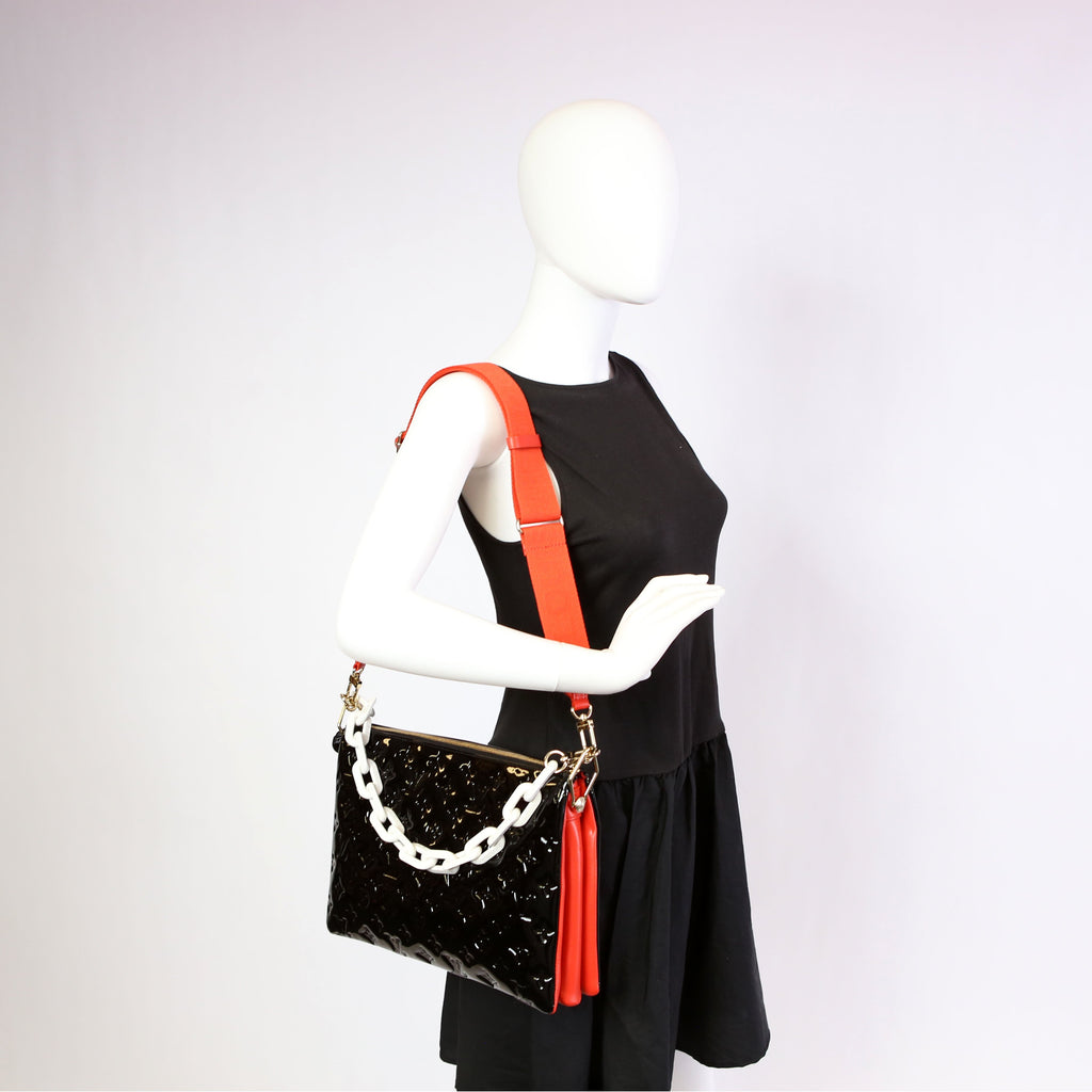 Coussin MM NV Embossed Patent Black