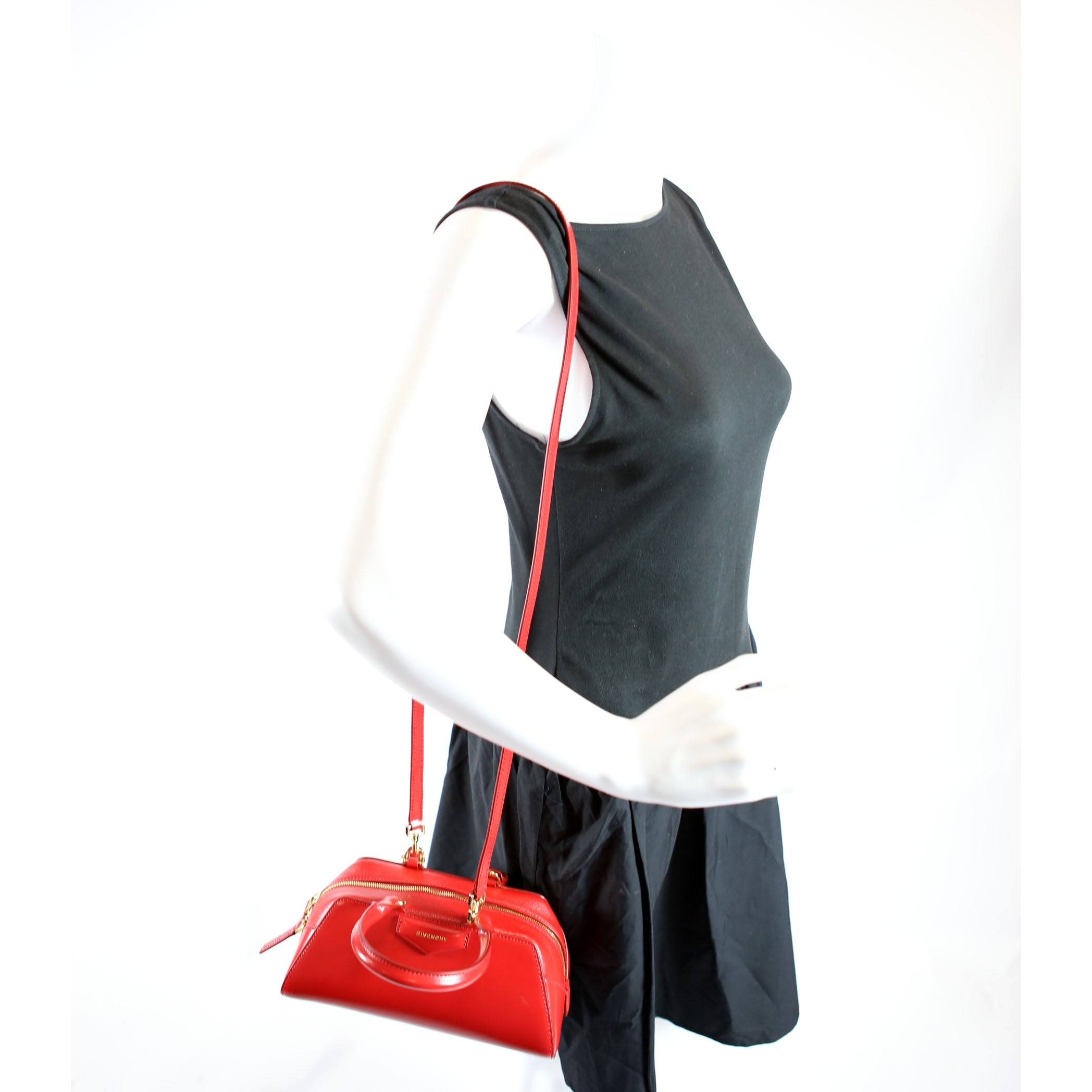 Antigona East West Mini Red