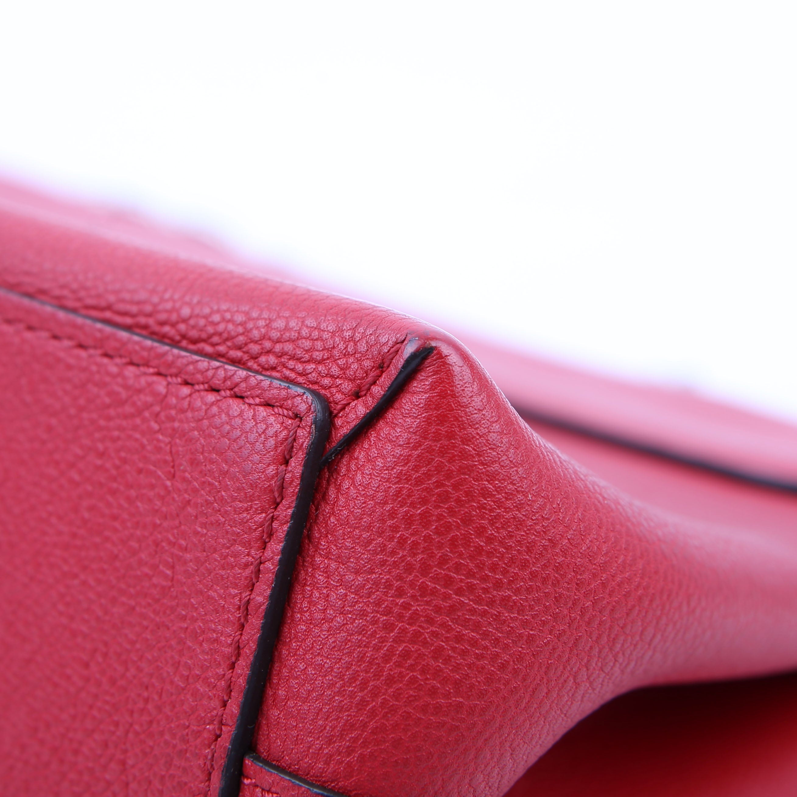 Very Chain Bag Leather Red