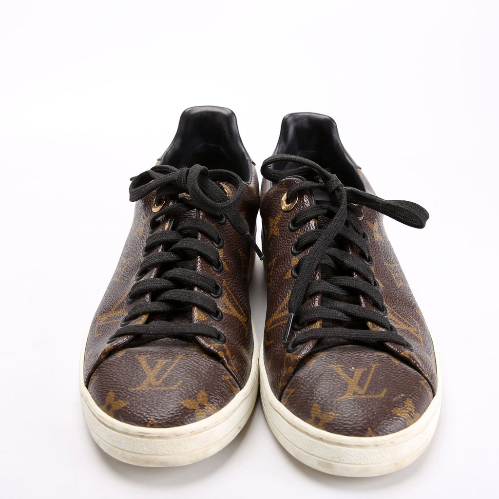 Frontrow Sneakers Size 38