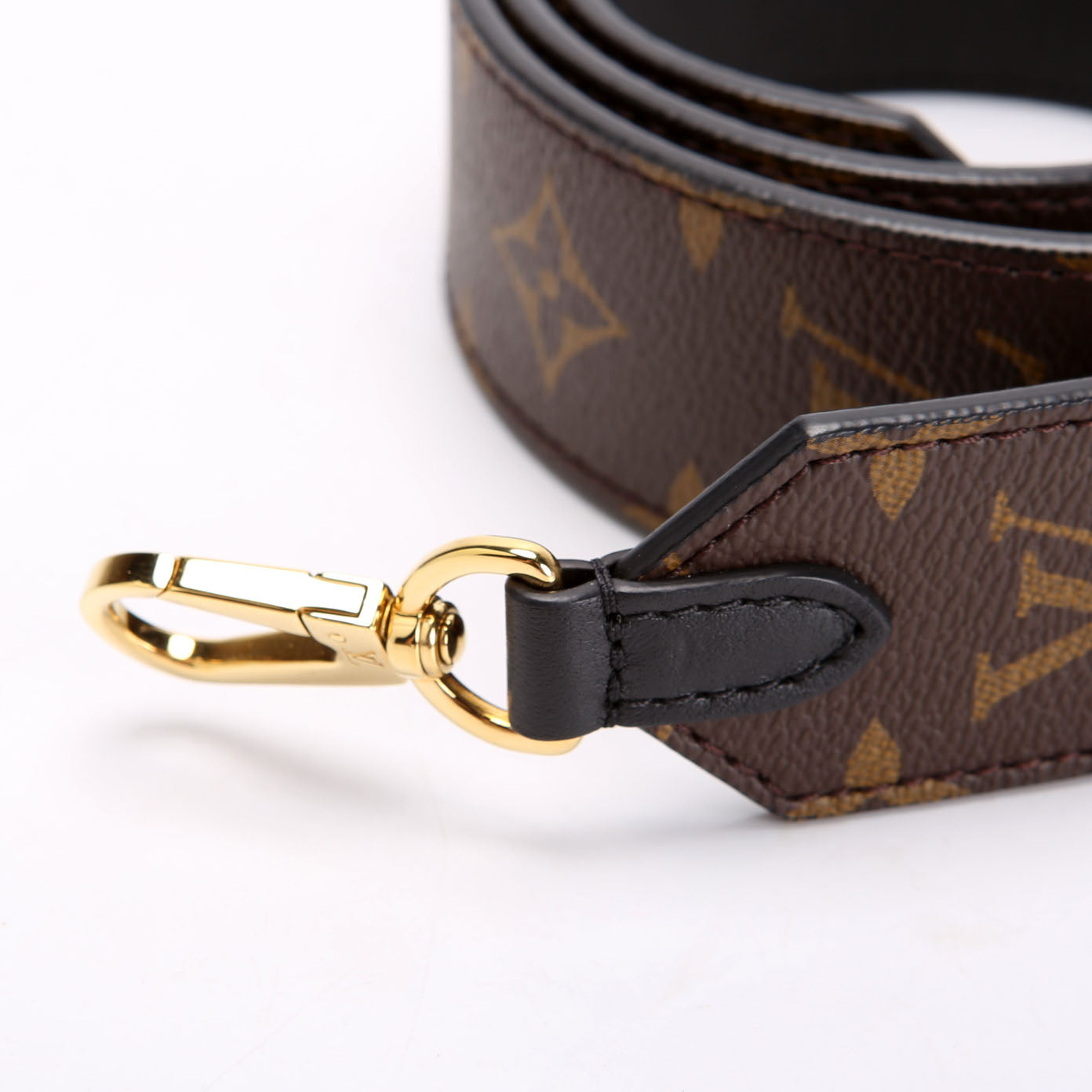 Bandouliere Adjustable Strap Monogram J02465