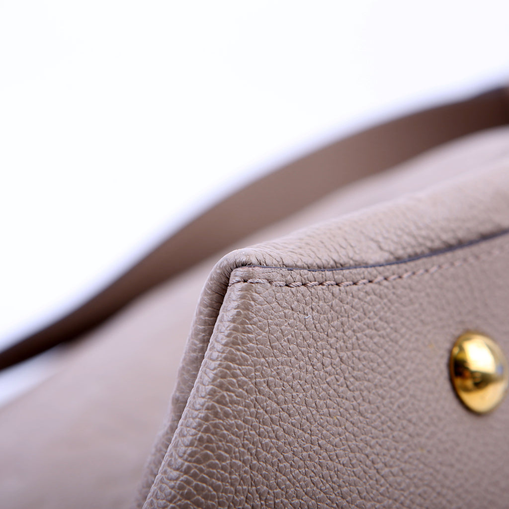 Maida Hobo Empreinte Taupe
