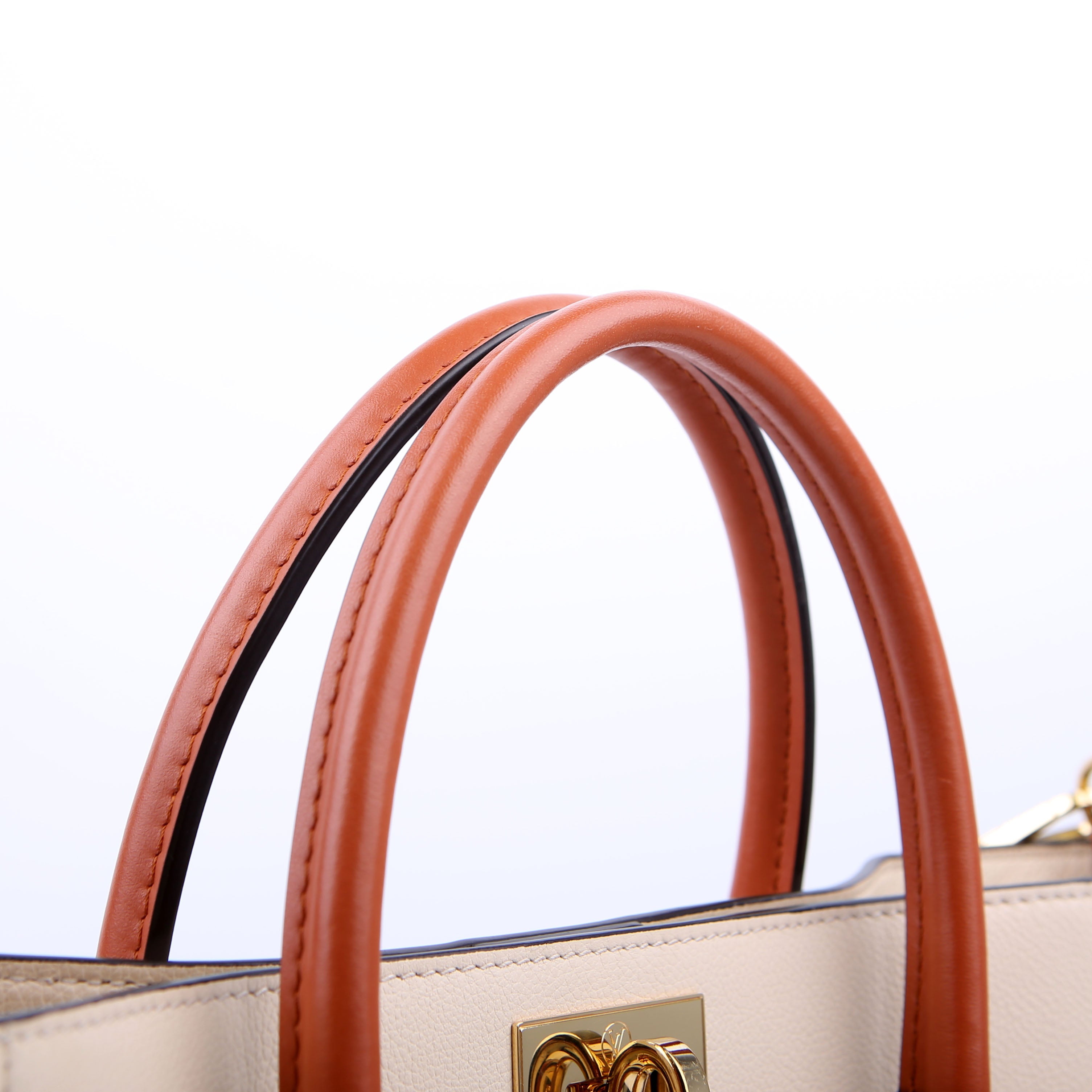 On My Side MM Calfskin Taupe/Orange