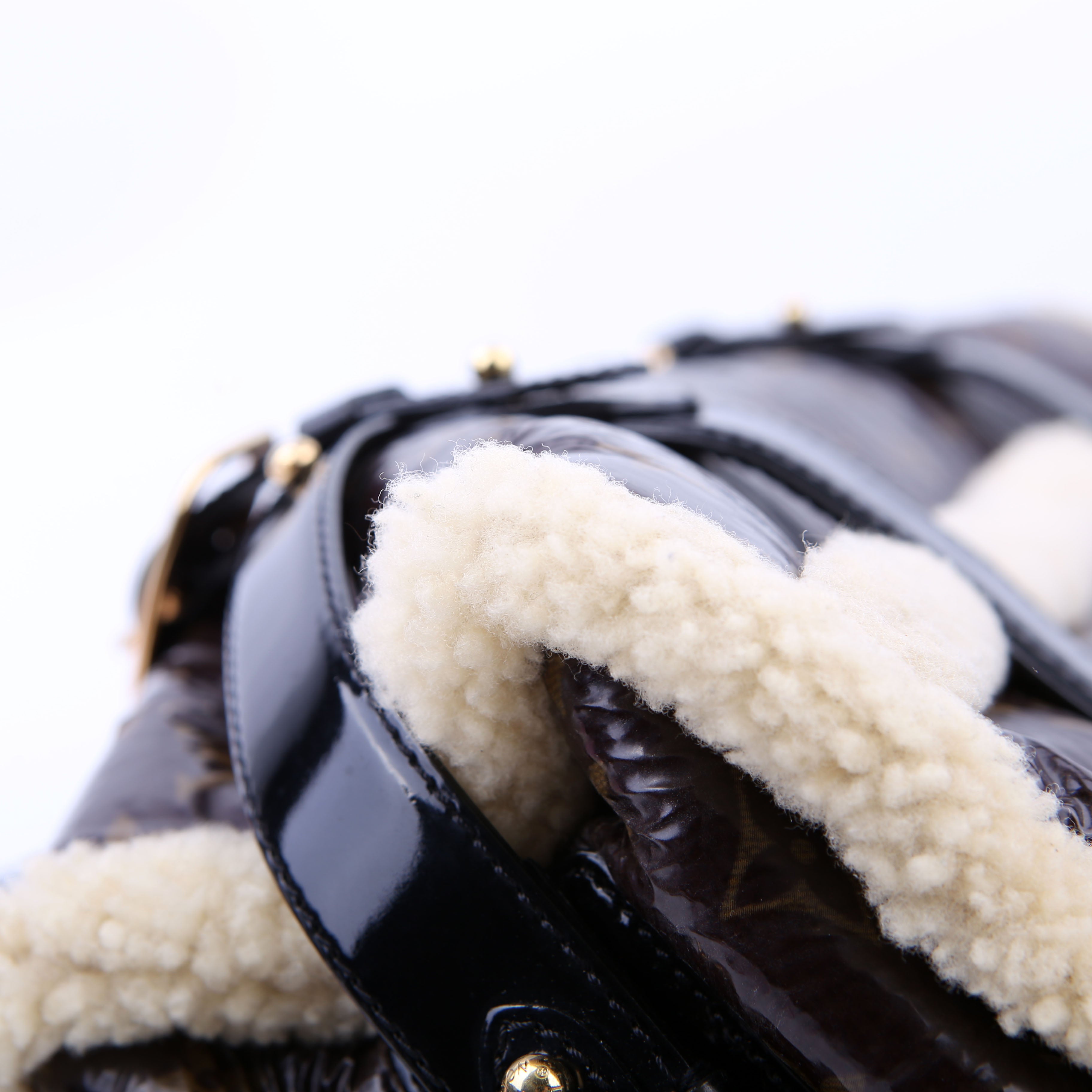 Shearling Thunder Bag Monogram Black