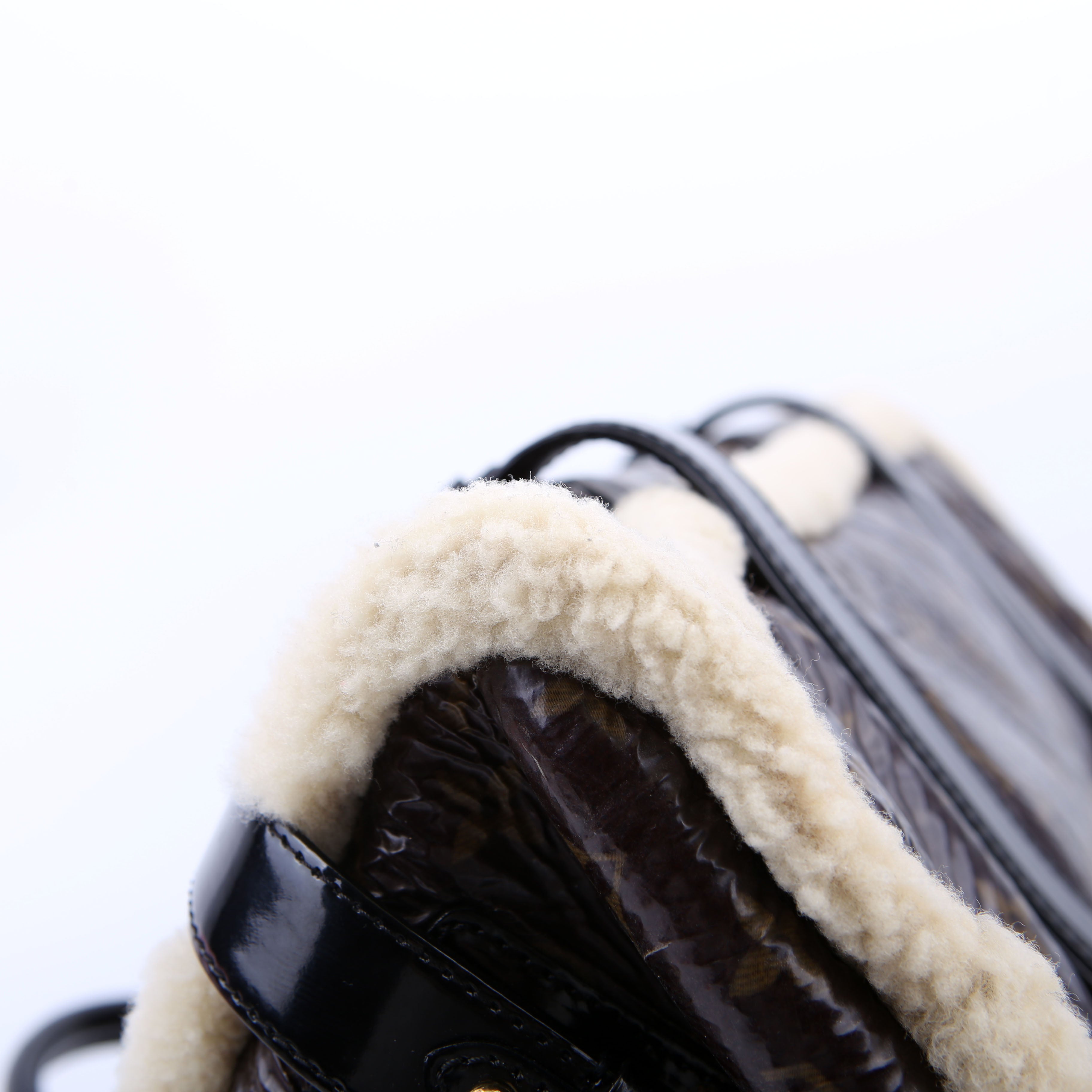 Shearling Thunder Bag Monogram Black