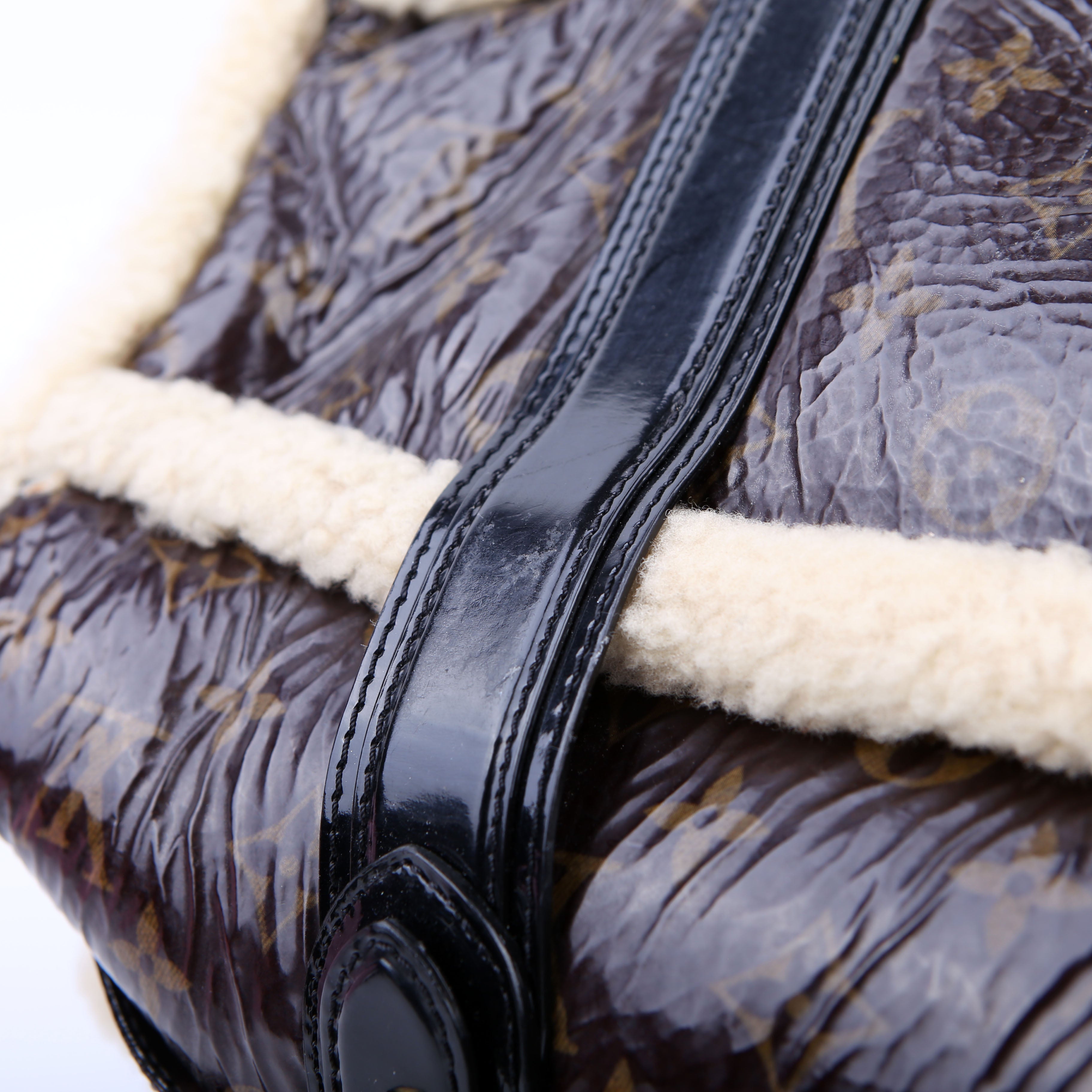 Shearling Thunder Bag Monogram Black
