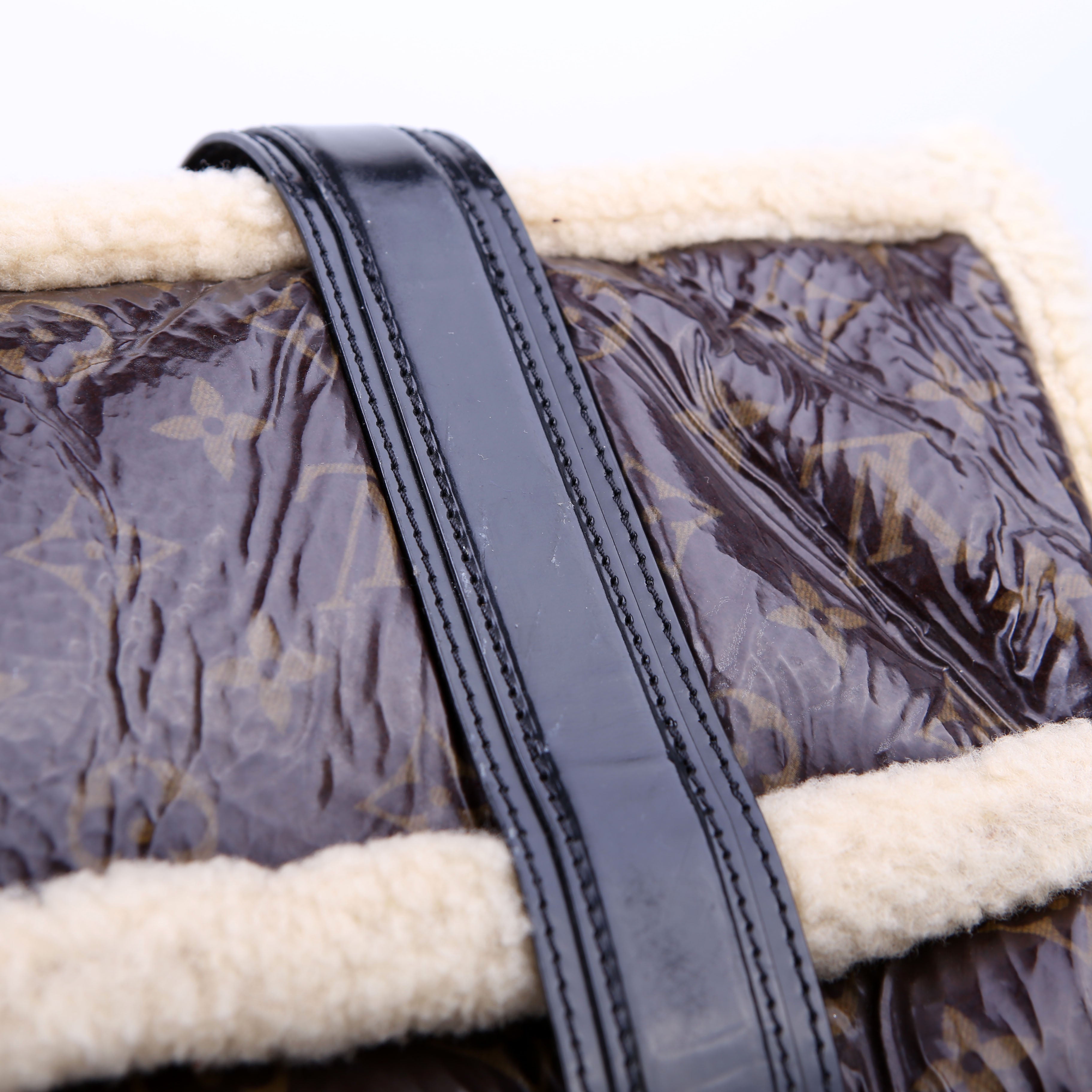 Shearling Thunder Bag Monogram Black