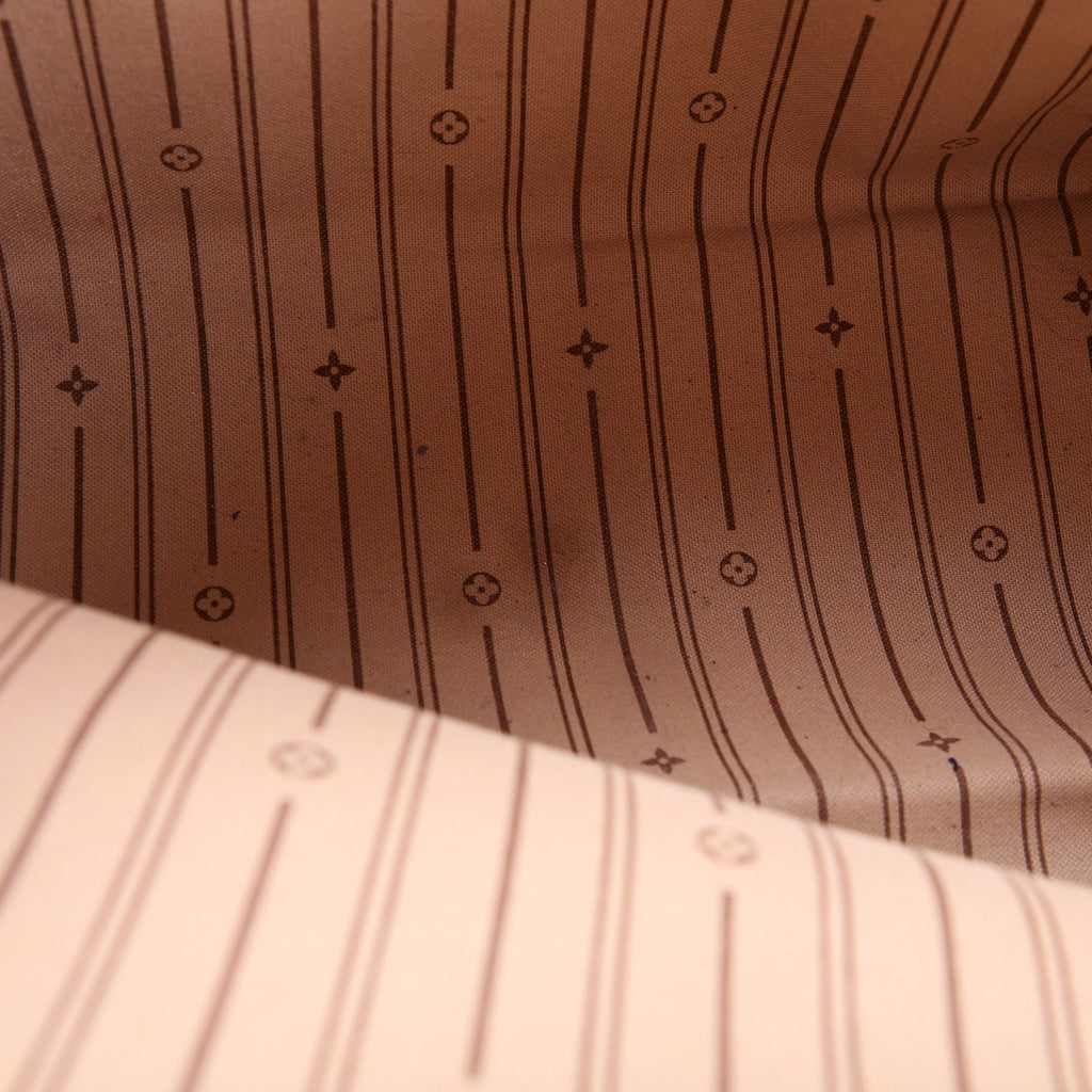Delightful PM Monogram