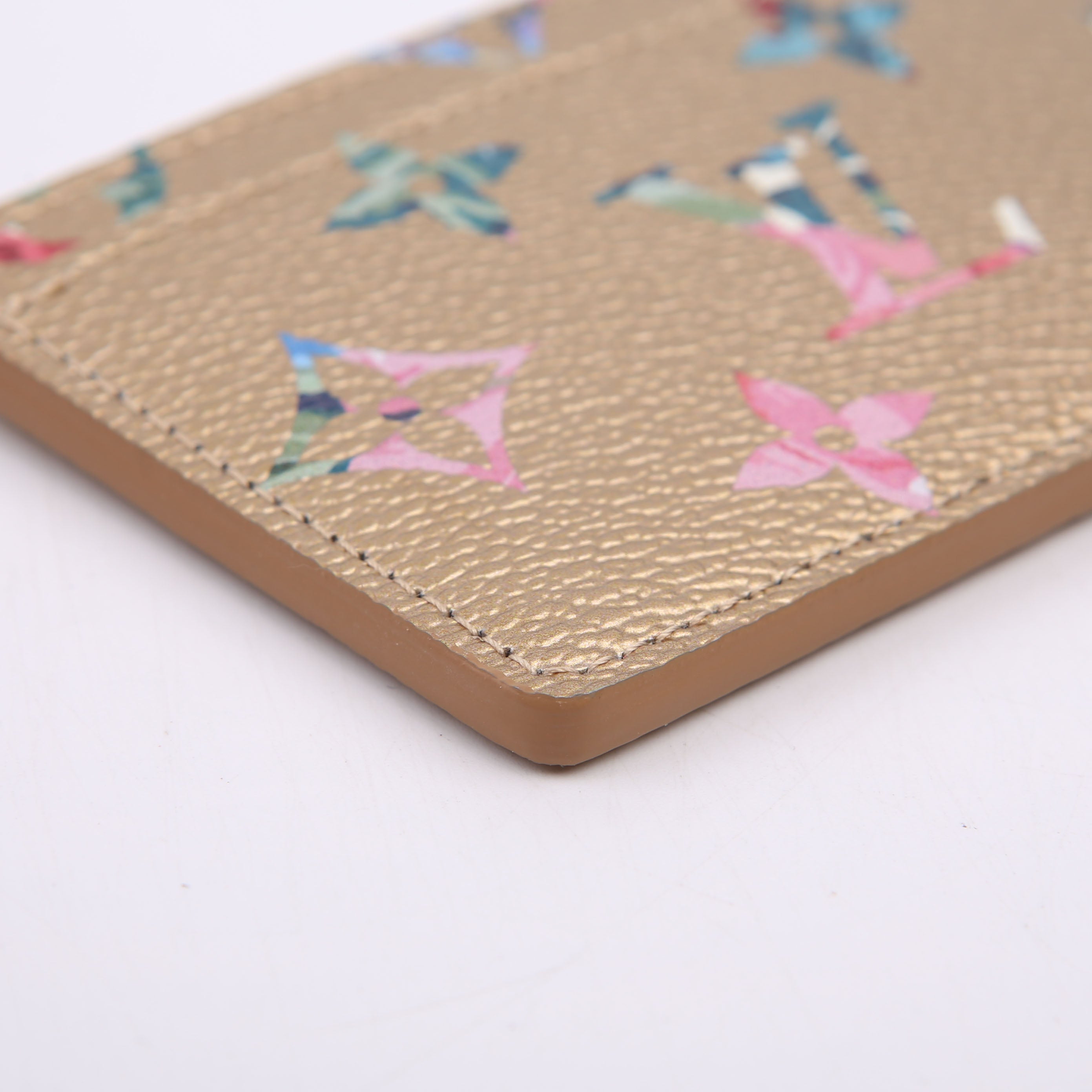 Metallic LV Garden Card Holder Gold