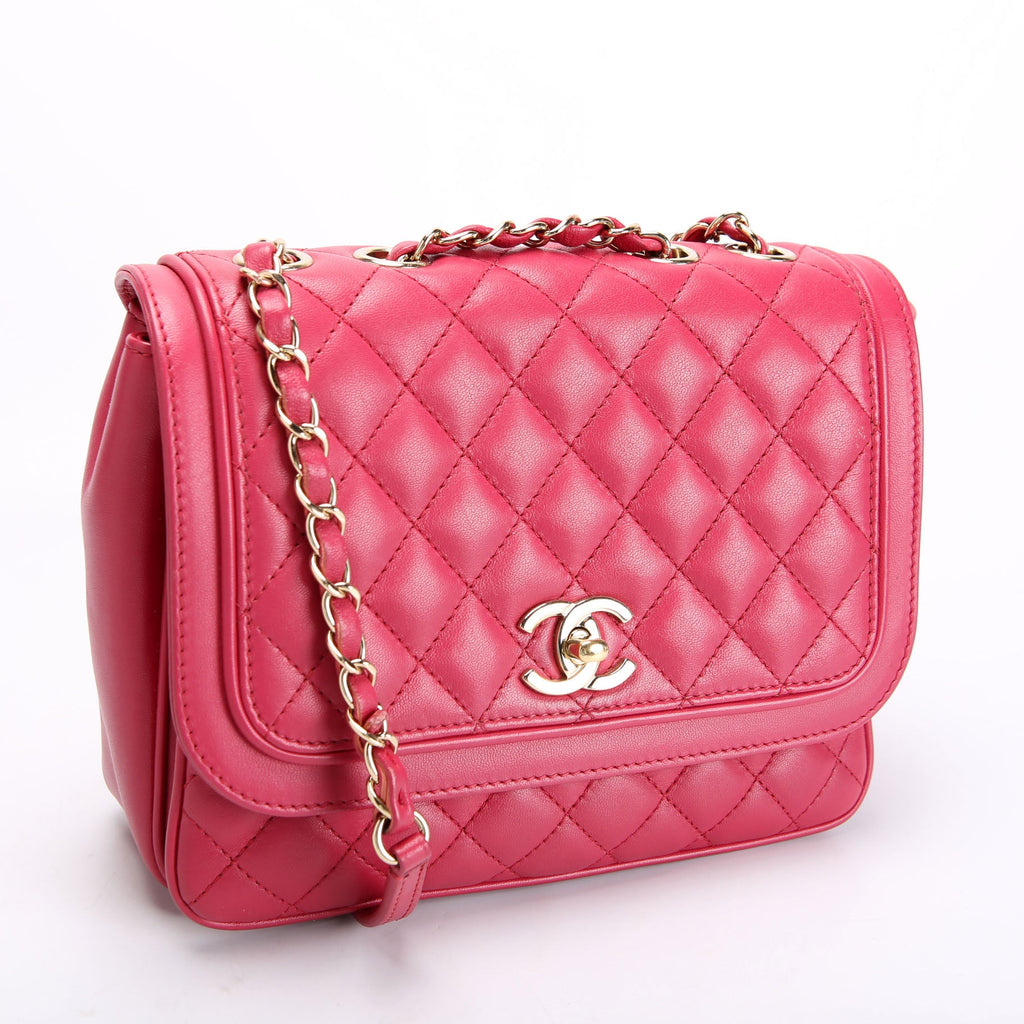 Lovely Day Medium Flap Lambskin 26M Berry