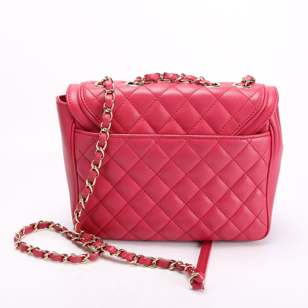 Lovely Day Medium Flap Lambskin 26M Berry