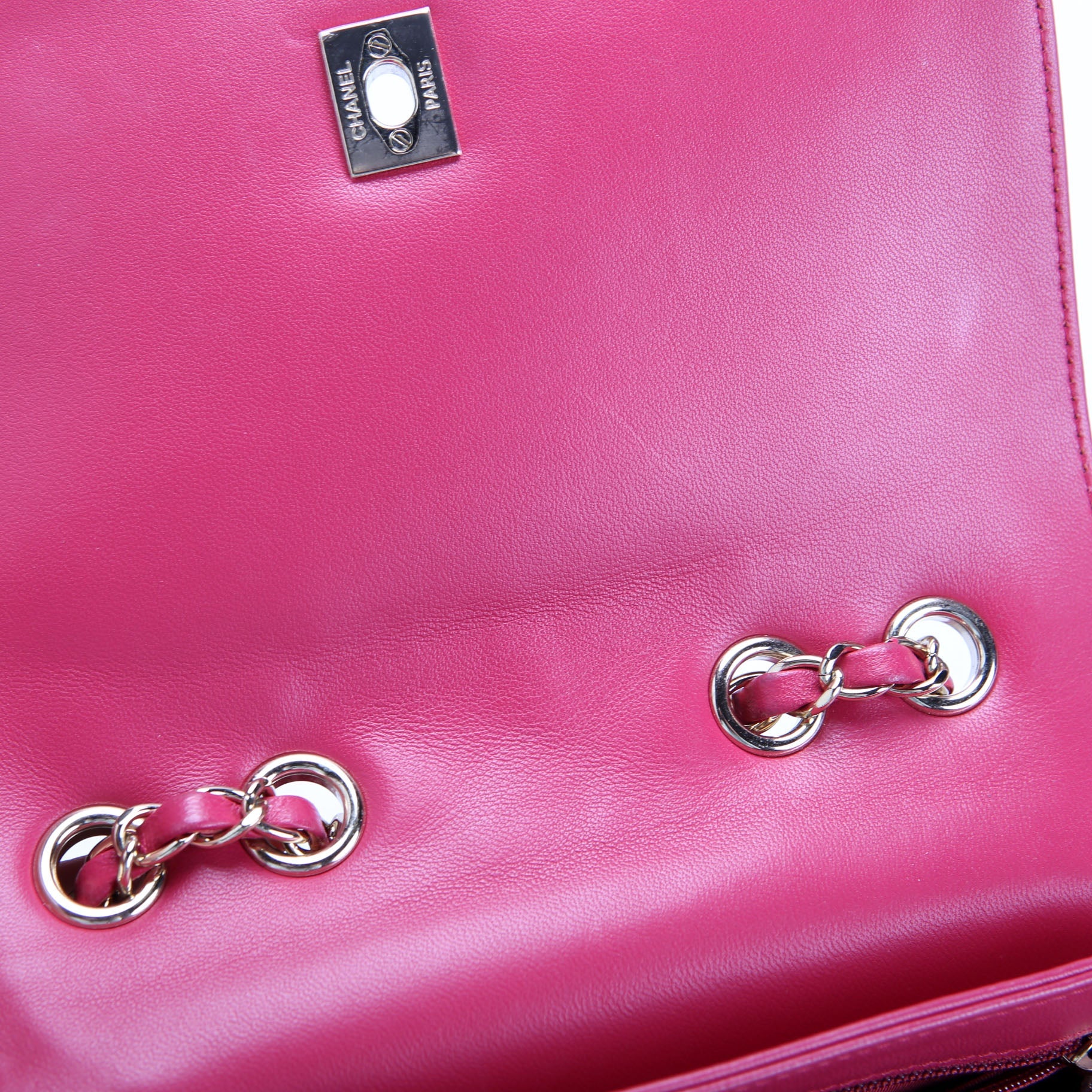 Lovely Day Medium Flap Lambskin 26M Berry