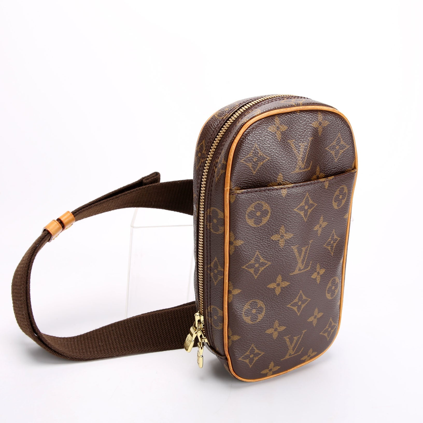 Pochette Gange Monogram