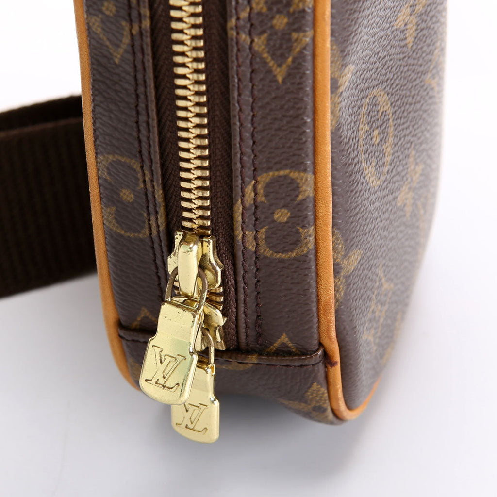 Pochette Gange Monogram