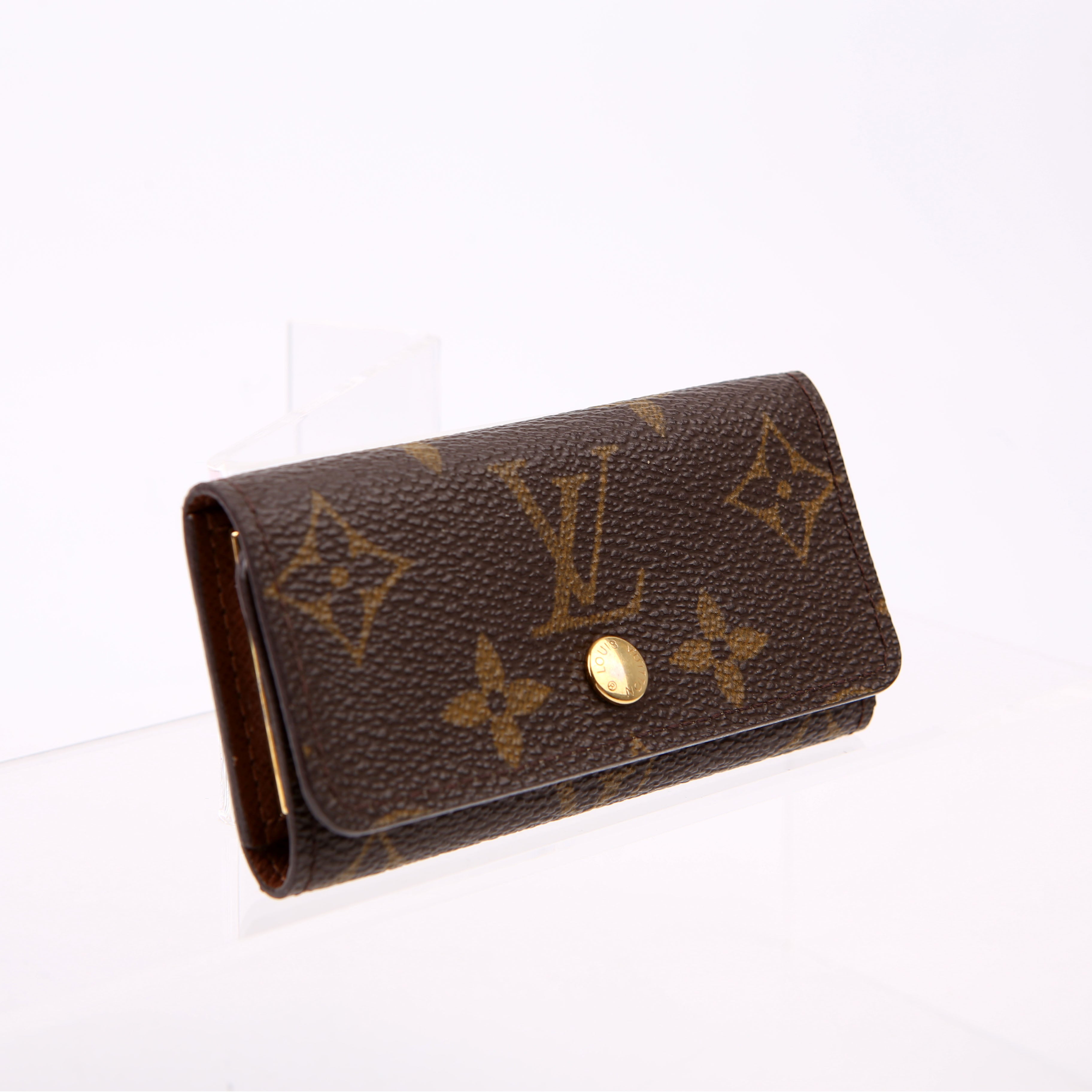 Multicles 4 Monogram
