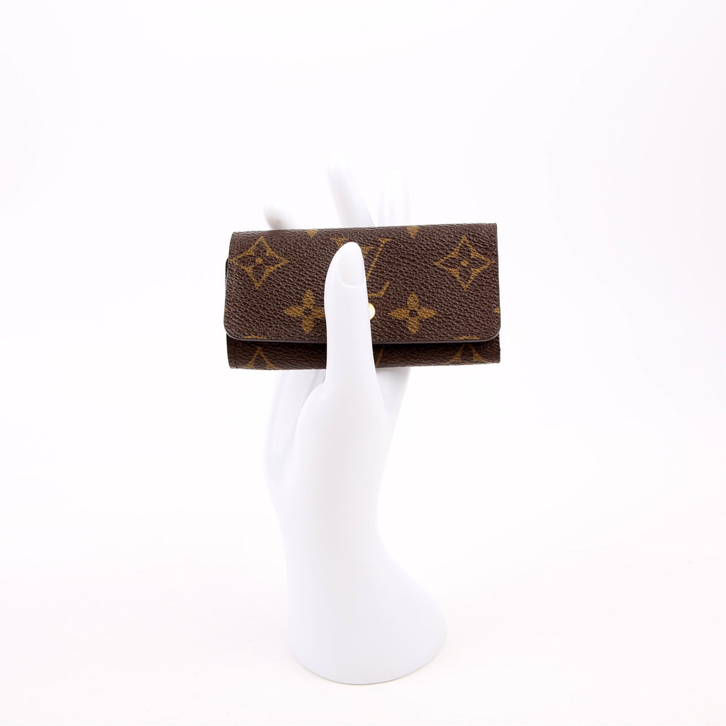 Multicles 4 Monogram