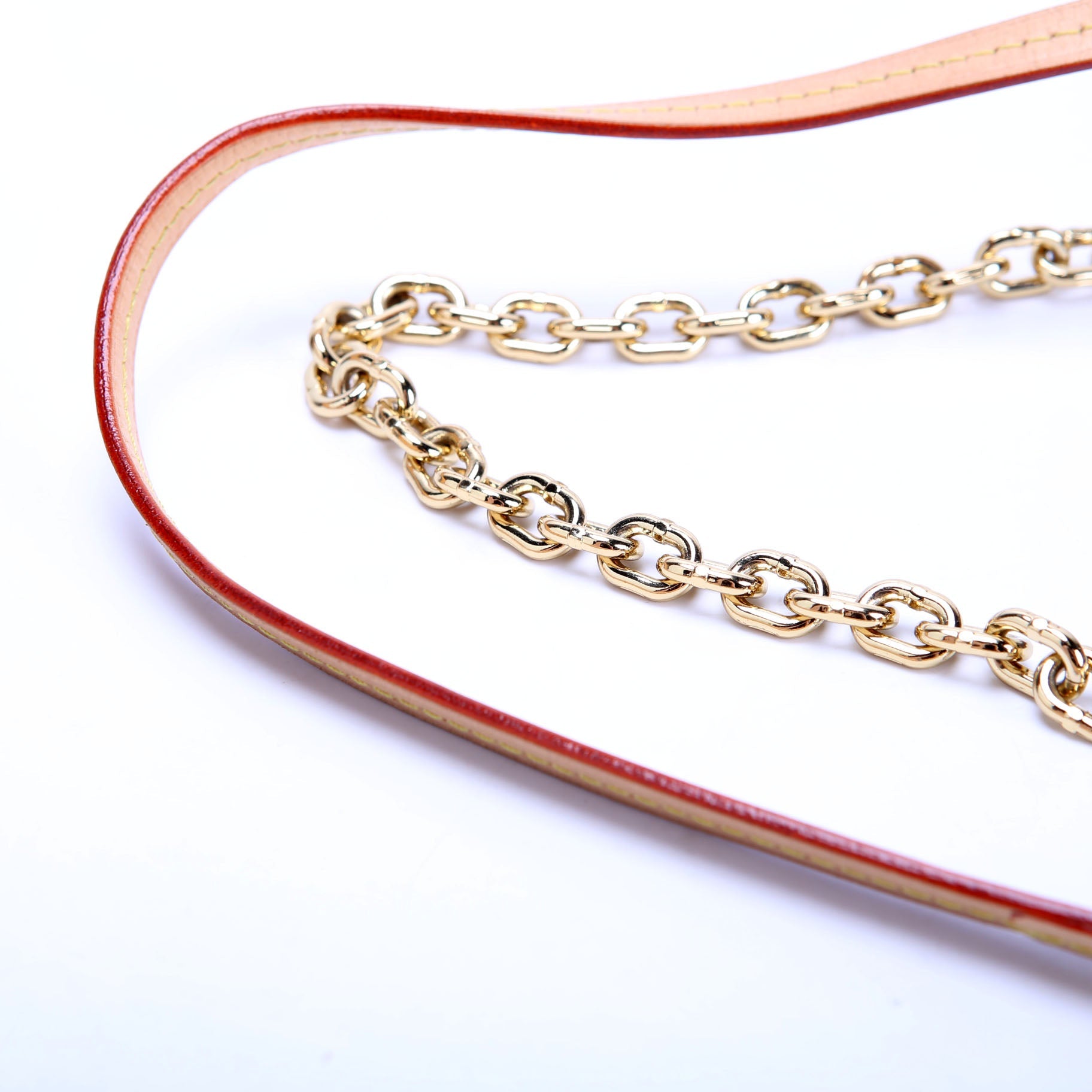 Pochette Accessories NV With Chain Monogram