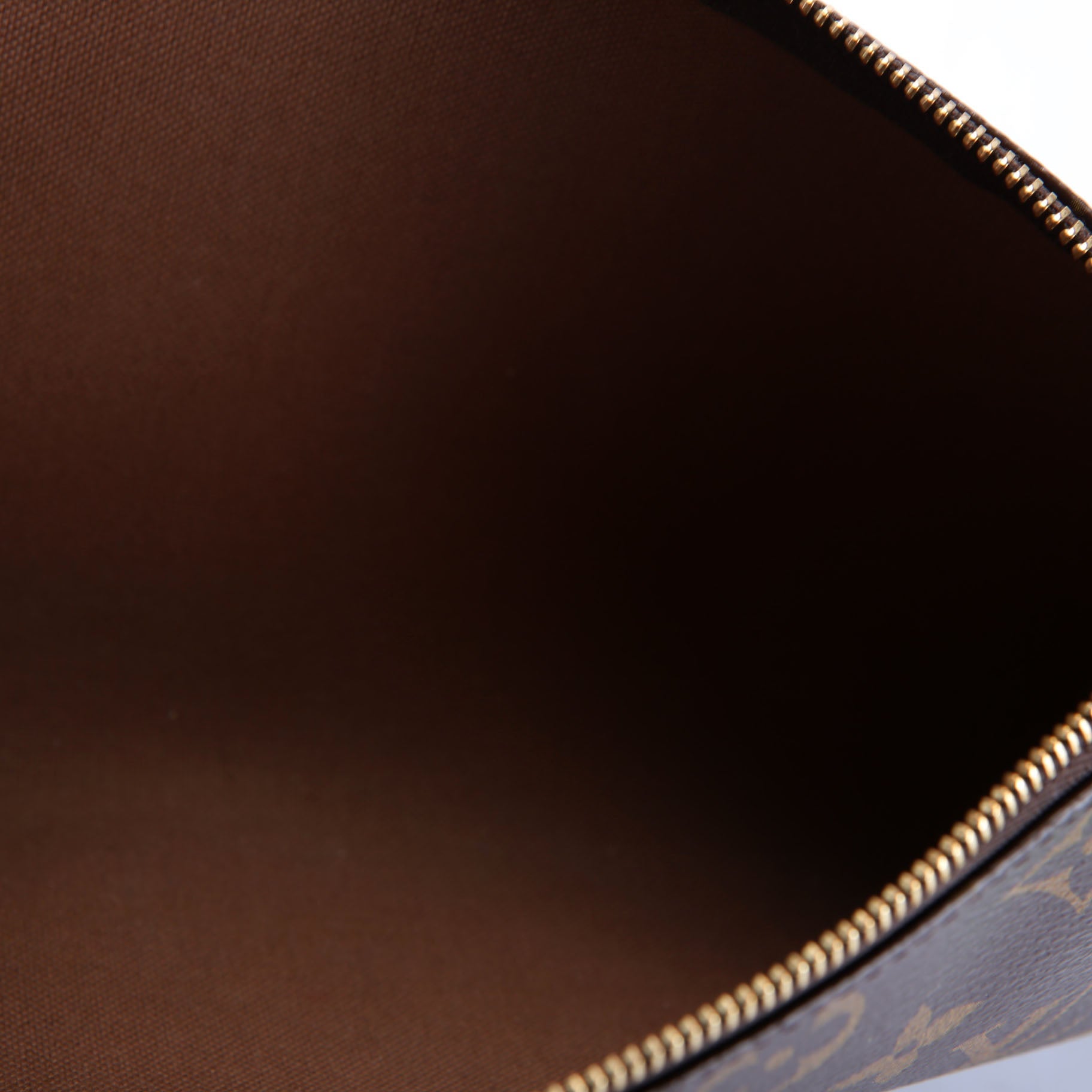 Eva Clutch Monogram