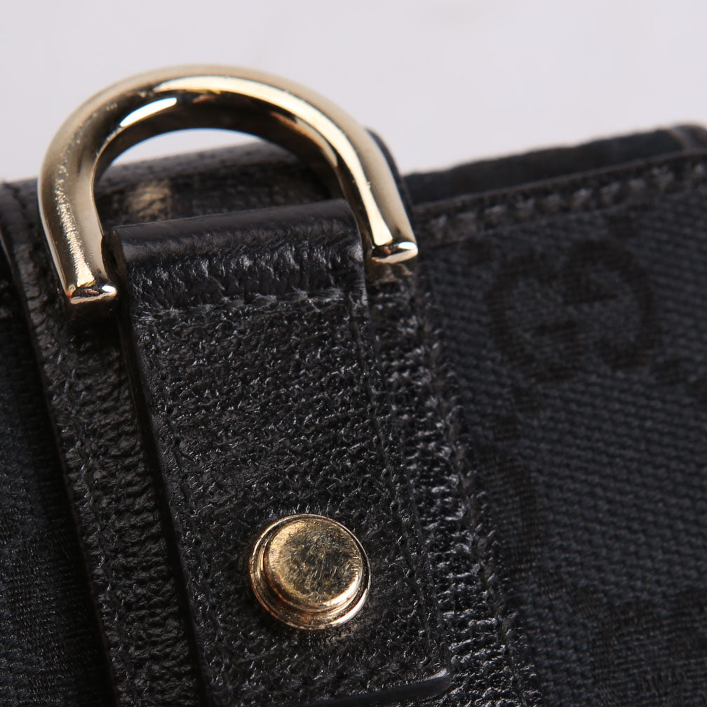 Gucci 141419 GG Canvas 6 Key Holder Black