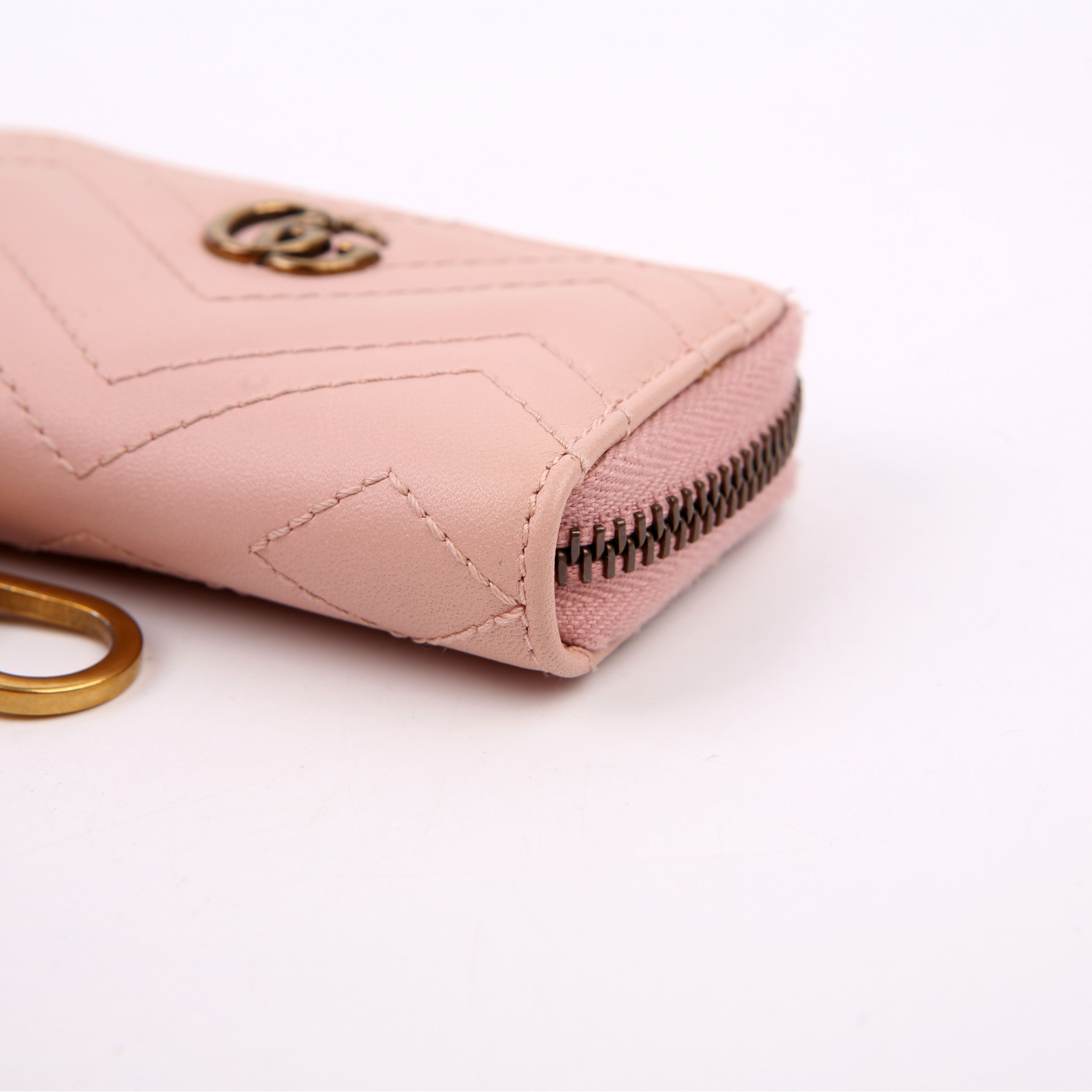 498127 GG Marmont Key/Card Case Pink