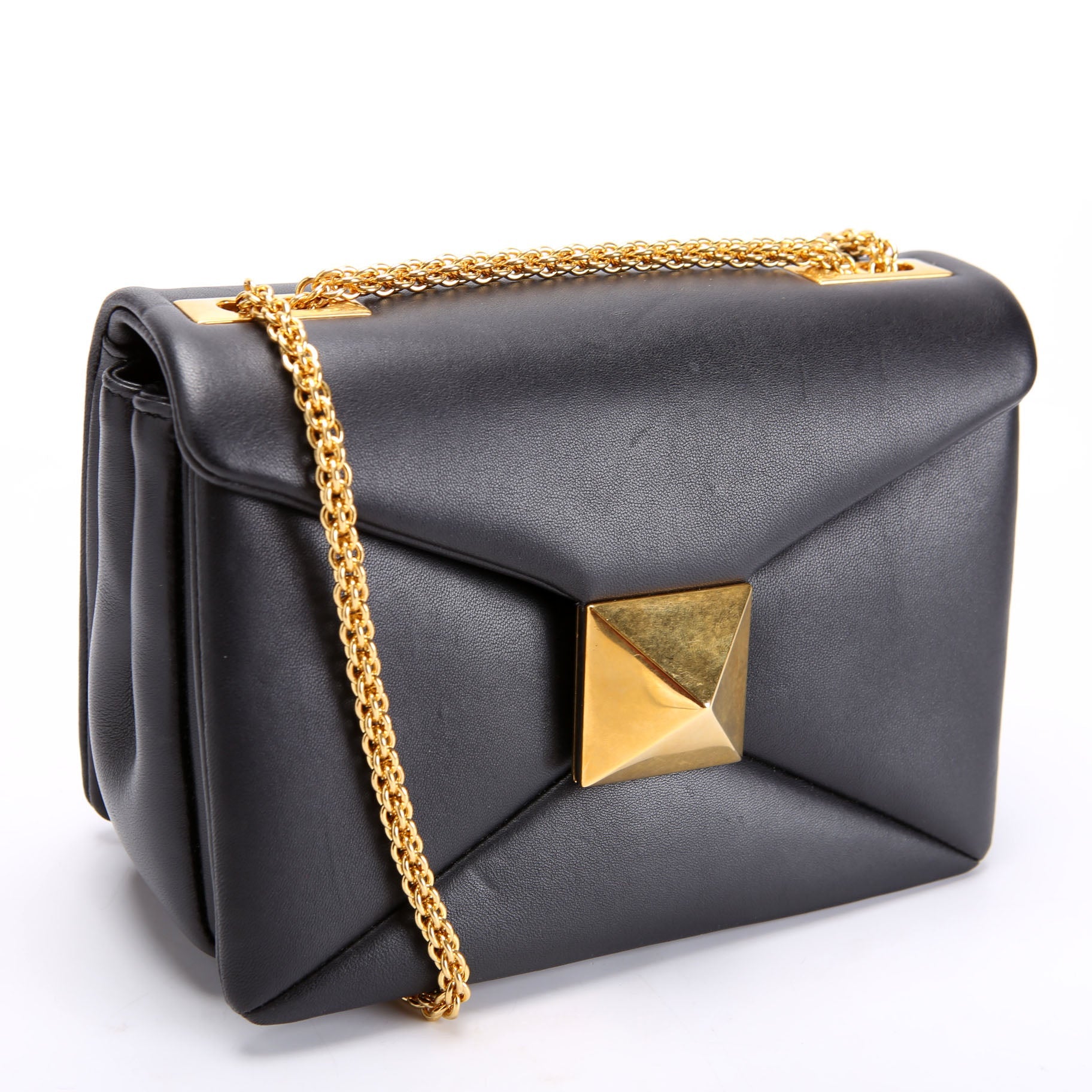 One Stud Nappa Leather Chain Clutch Black/Gold