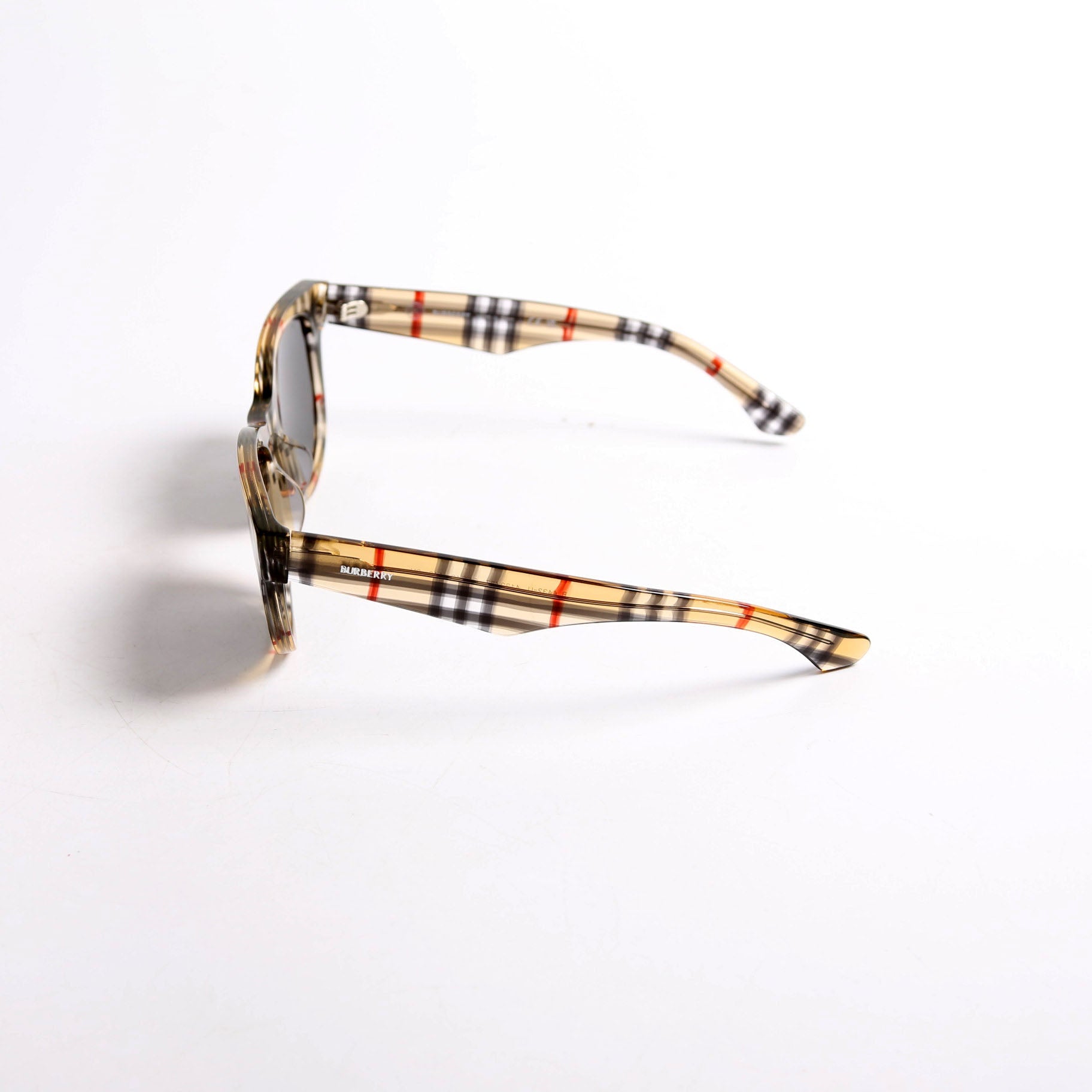 B4432 Vintage Check Sunglasses Beige/Multi