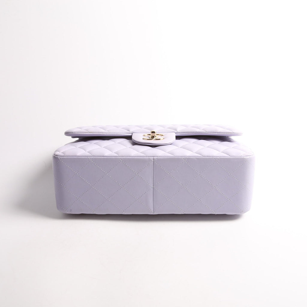 Classic Flap Jumbo Lambskin RFID Lavender