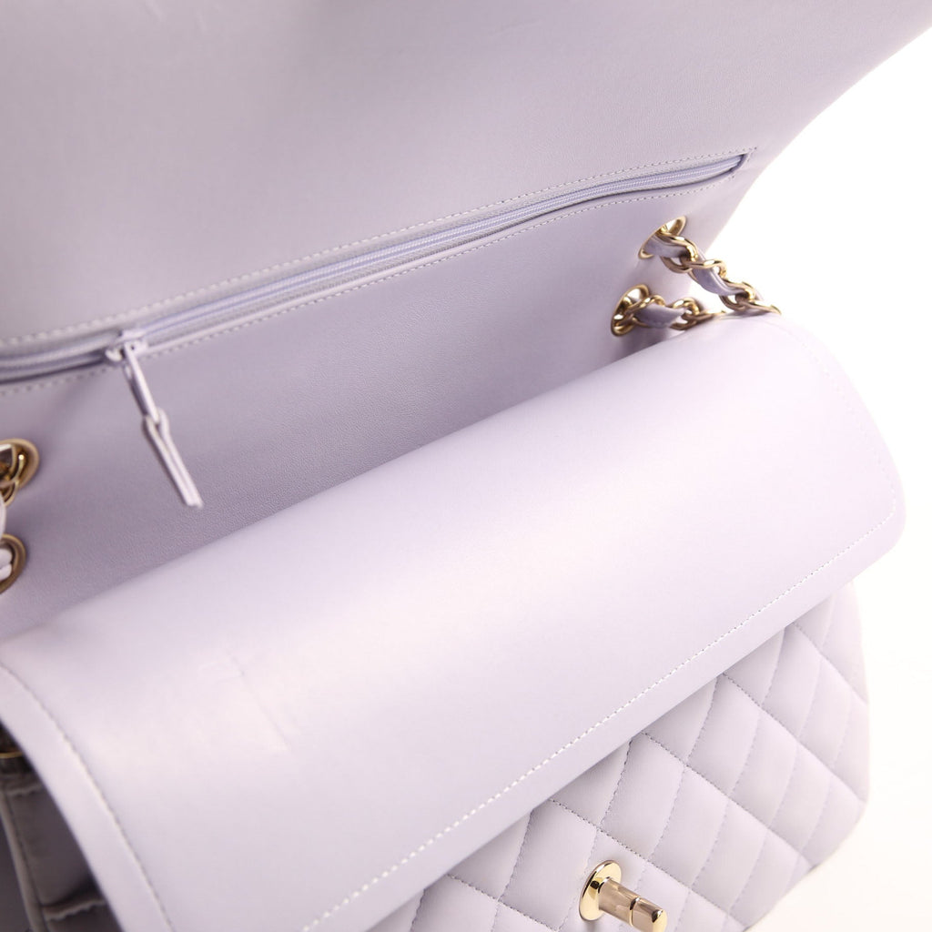 Classic Flap Jumbo Lambskin RFID Lavender