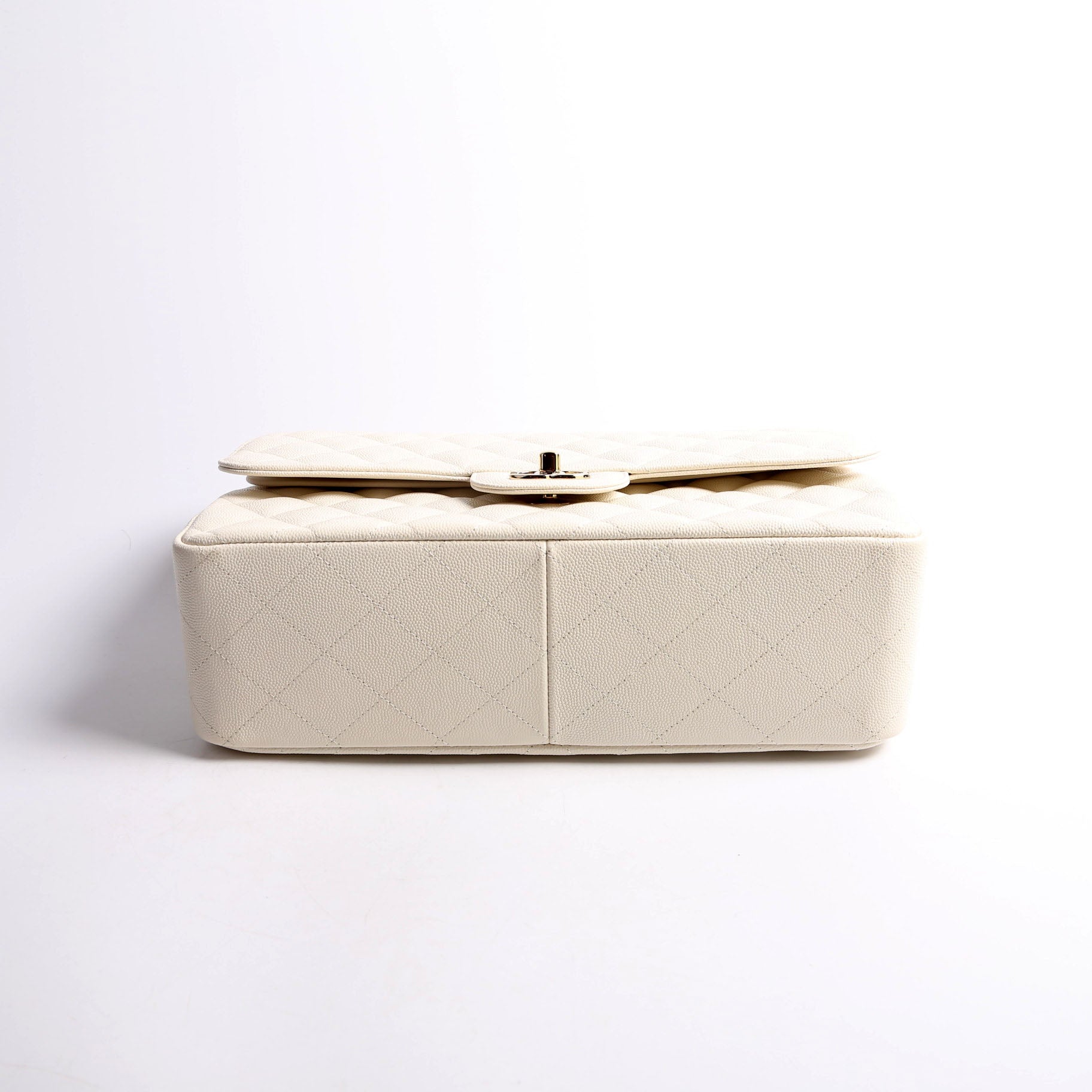 Classic Flap jumbo Caviar 20-23 White