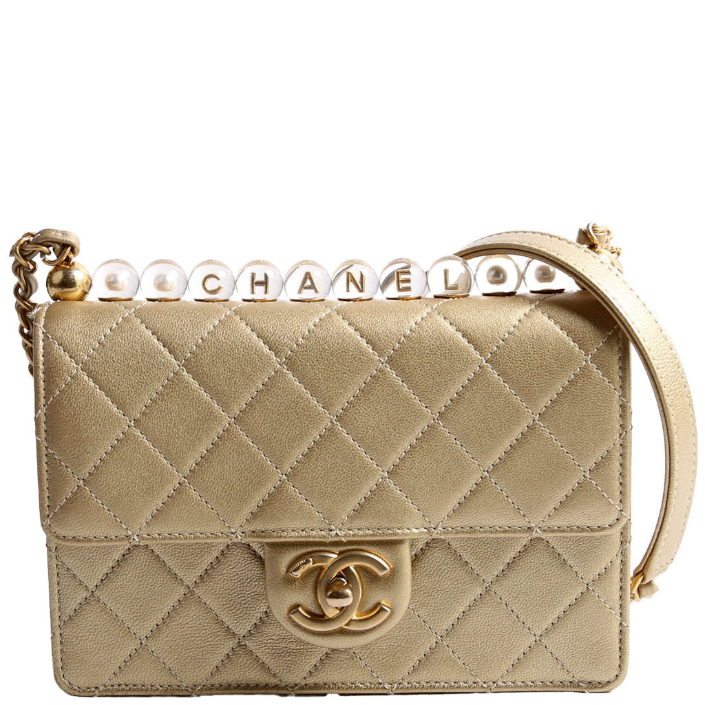 Chic Pearls Flap Small Metallic Lambskin 30M