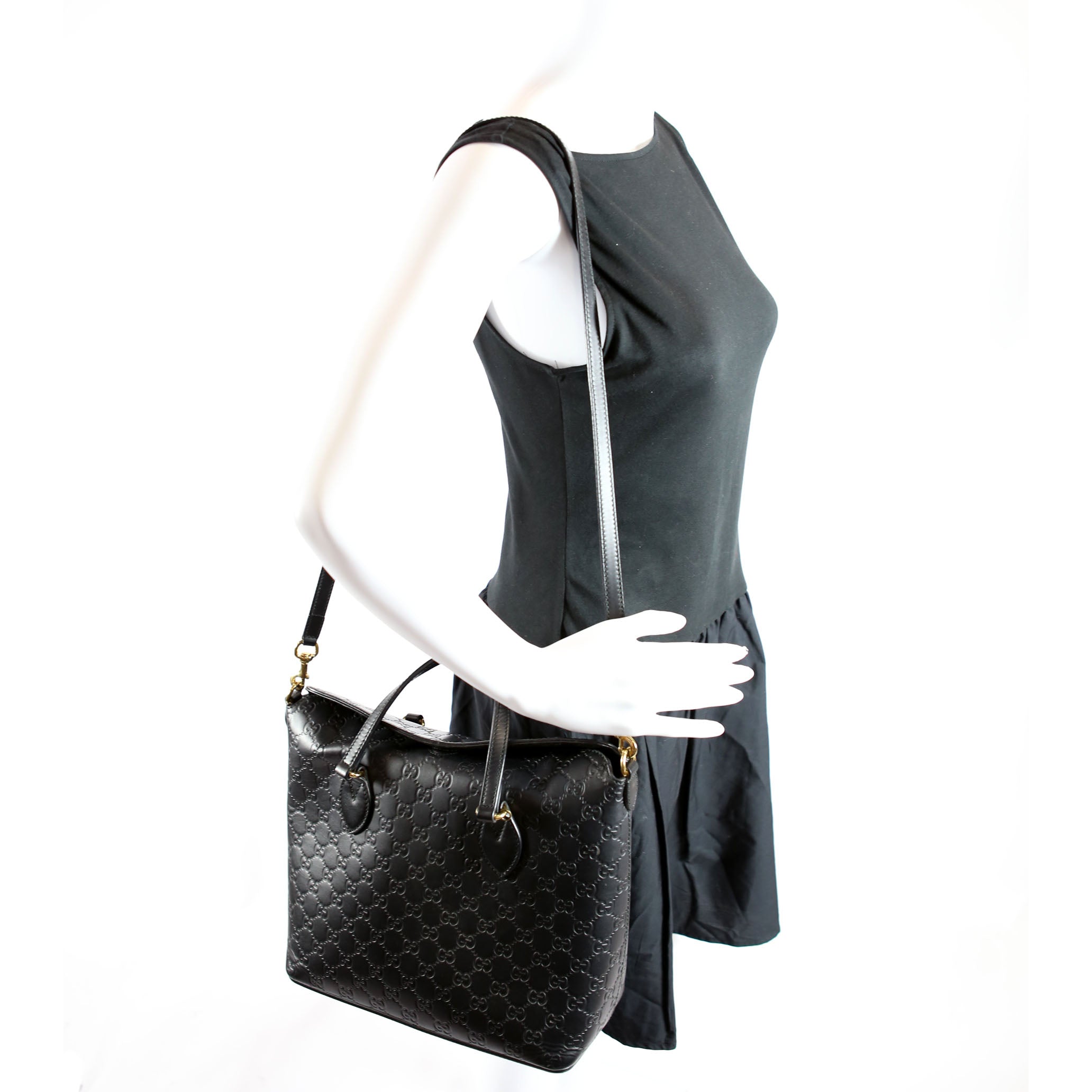428226 Signature Leather Fold Over Tote Black