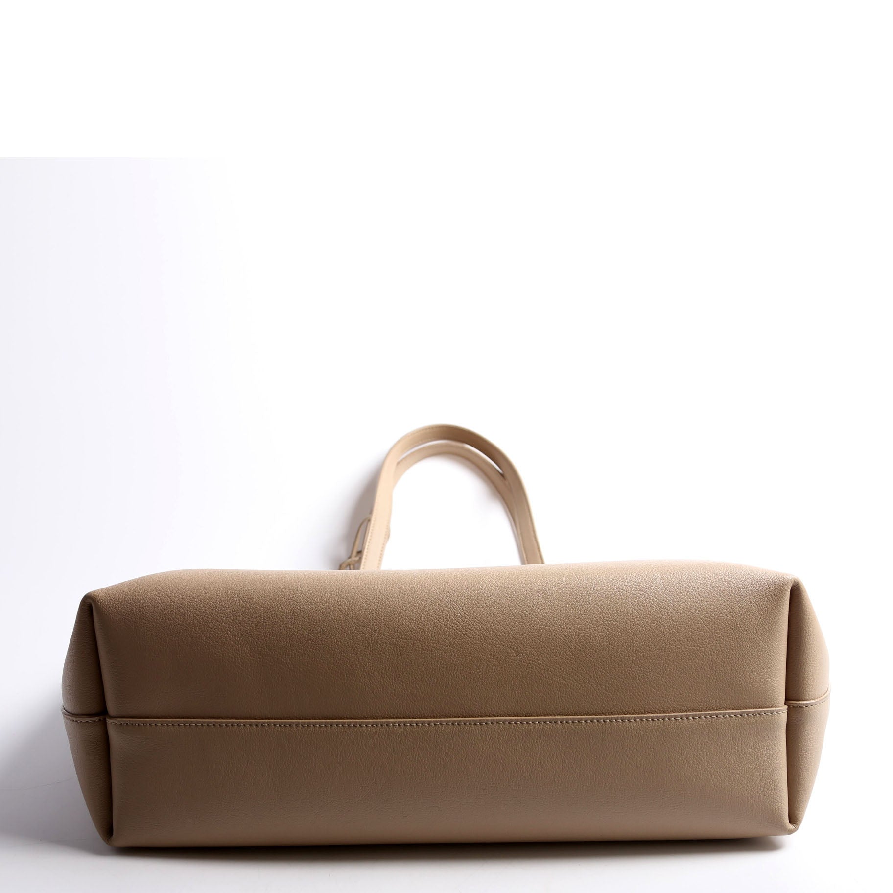 Shopping Bag East/West Supple Leather 600281 Nude
